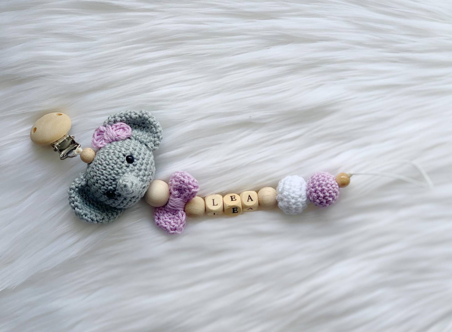 Schnullerkette Baby Geschenk Häkel Set Amigurumi Schnullerhalter Schnullerclip Tiere von Etsy - BestLovelythings