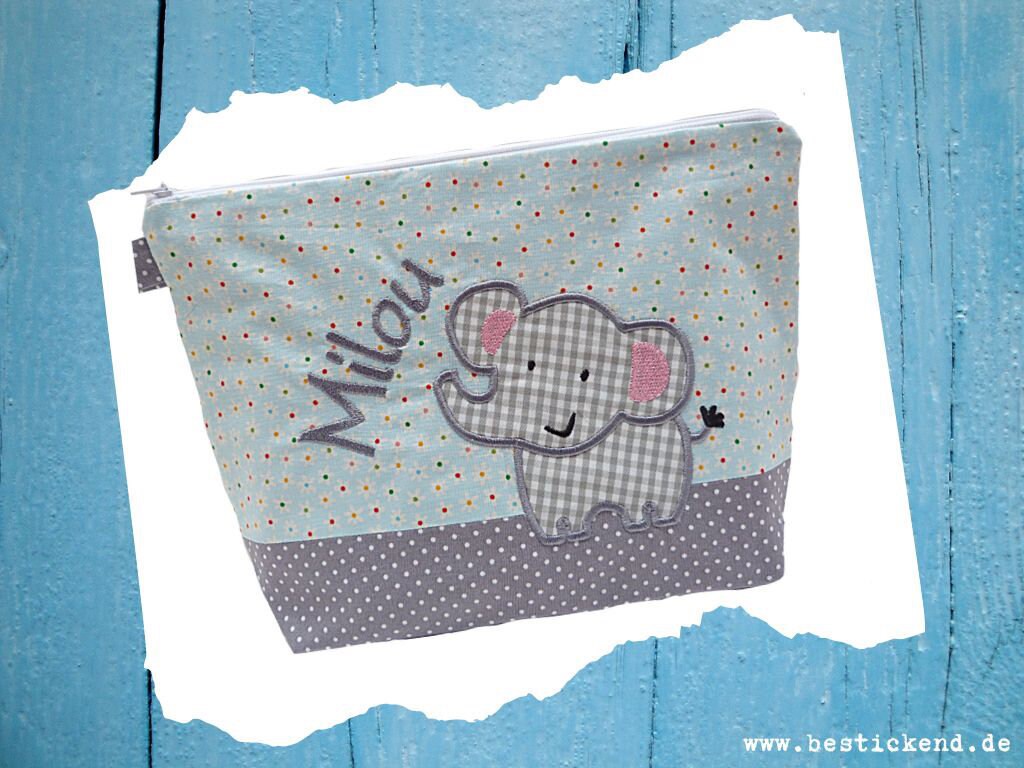 Bestickte Tasche Elefant + Name Hellblau - Grau Wickeltasche Kulturbeutel Windeltasche Kulturtasche Waschtasche 20 Schriften Kosmetiktasche Bestickte Tasche Elefant + Name Hellblau - Grau Wickeltasche Kulturbeutel Windeltasche Kulturtasche Waschtasche 20 Schriften Kosmetiktasche von Etsy - Bestickend