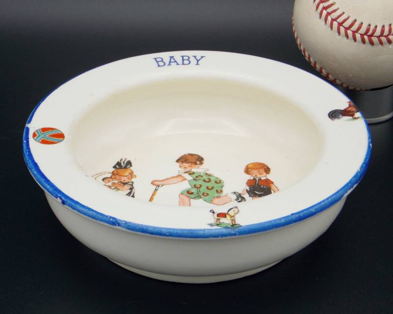 Vintage Babyschale Aus Keramik von Etsy - BettysFleaCircus