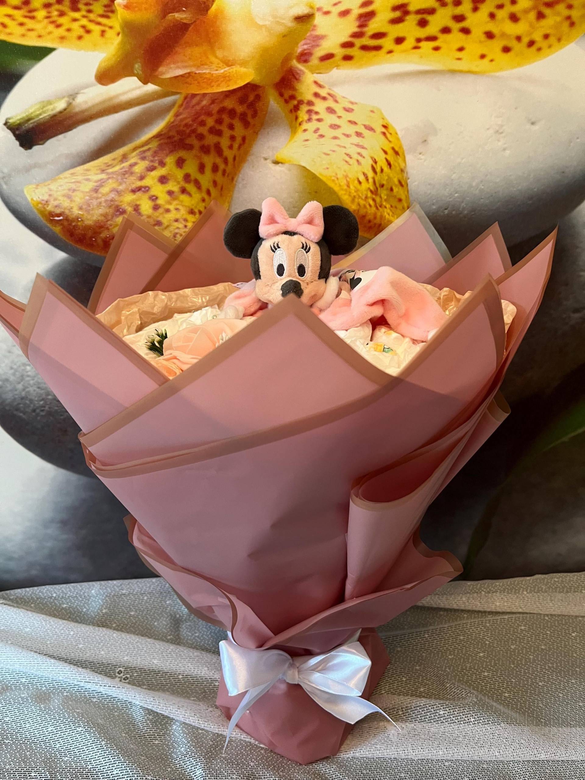 Ein Wunderschönes Selbst Gemachtes Windelnstrauss Mit Süßes Maus Baby Tuch Geschenk Zur Geburt Mädchen Ein Wunderschönes Selbst Gemachtes Windelnstrauss Mit Süßes Maus Baby Tuch Geschenk Zur Geburt Mädchen von Etsy - BienchenParadies