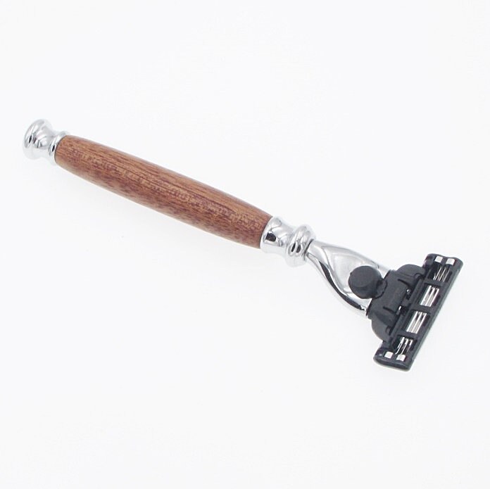 Rasierer Aus Mahagoniholz, Geschenkkarton, Handgemacht, Bartpflege, Männer Rasur, Kostenloser Versand Rasierer Aus Mahagoniholz, Geschenkkarton, Handgemacht, Bartpflege, Männer Rasur, Kostenloser Versand von Etsy - BinderWoodDesign