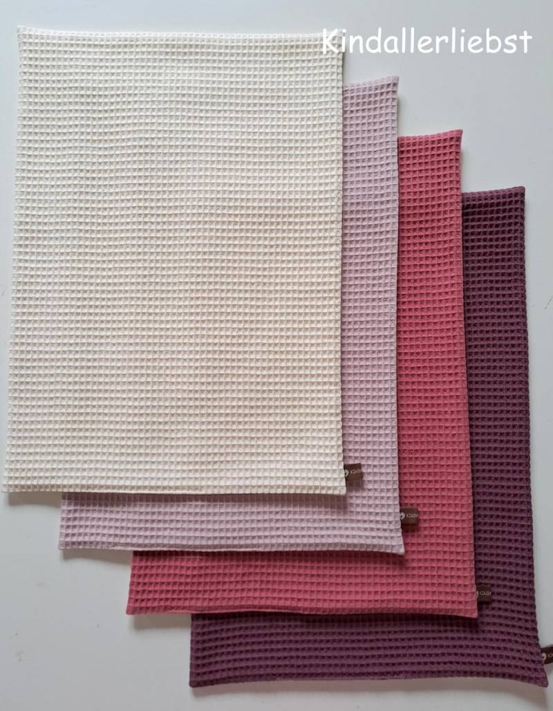 Wickelunterlage Abwischbar, Wasserundurchlässig, Waffelpique, Div. Farben Wickelunterlage Abwischbar, Wasserundurchlässig, Waffelpique, Div. Farben von Etsy - Binesstoffwerkstatt