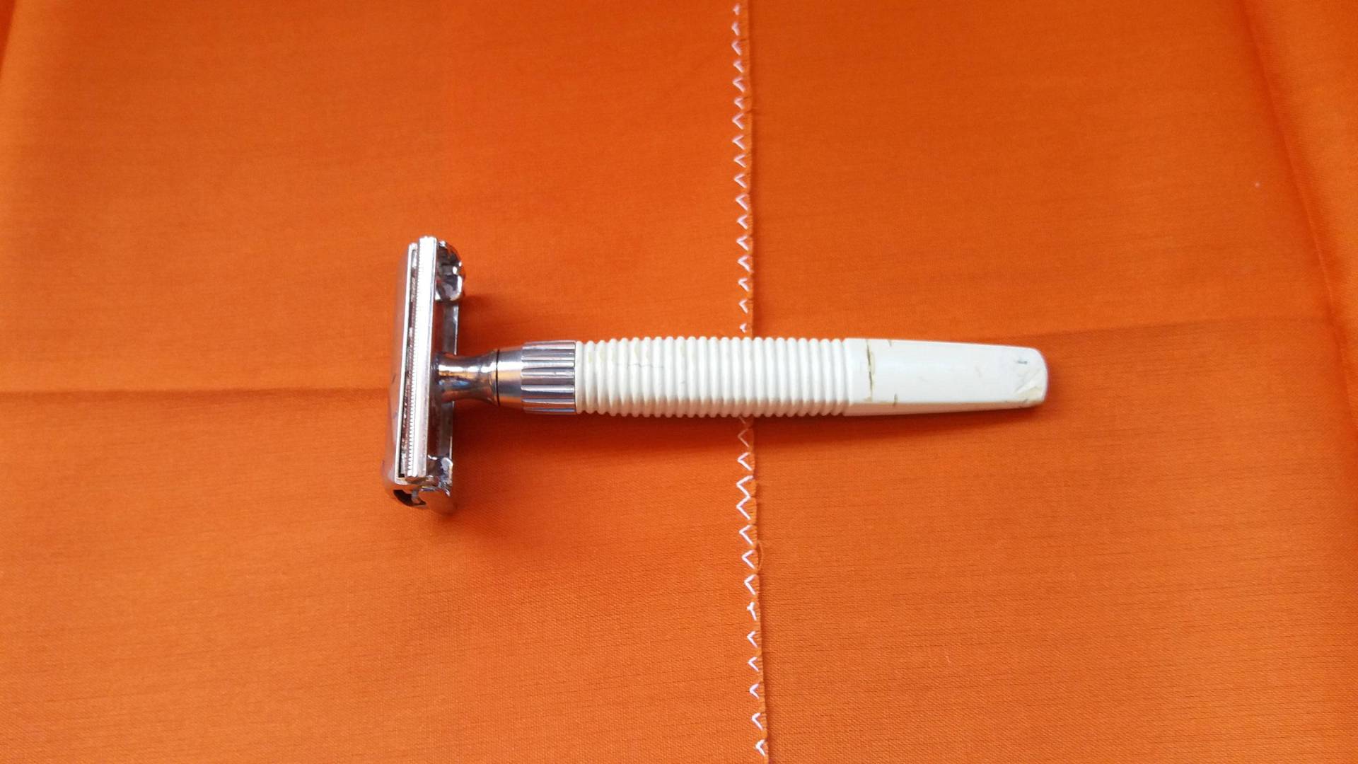 Vintage Herrenrasierer - Gillette England von Etsy - BitakaVintage