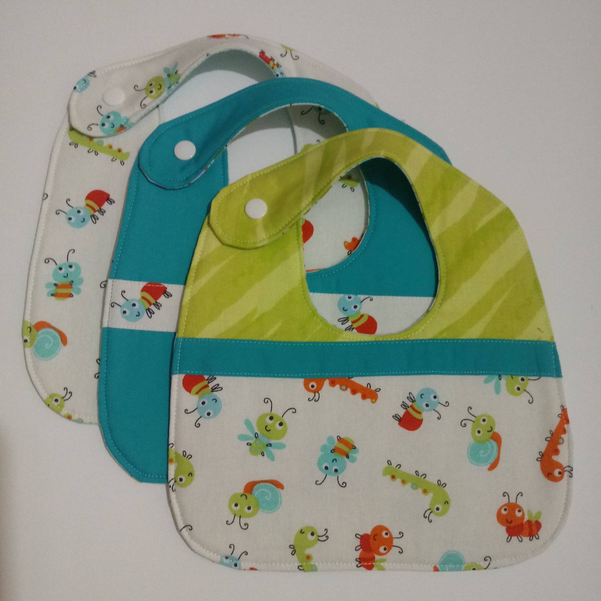 Wende-Baby-Lätzchen-Set Für Mädchen Käfer - Und Blumendruck, Seitlicher Druckknopf von Etsy - BitsyBearBoutique