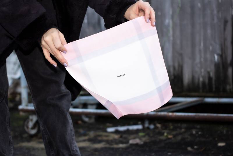 Rosa-Weißes Baumwoll-stofftaschentuch Mit "Wanker"-Siebdruck, Waschbar Bei 60 Grad, Wiederverwendbar Nachhaltig, Jerk, Valentinstag-Geschenk von Etsy - BitteDrehenSieDurch