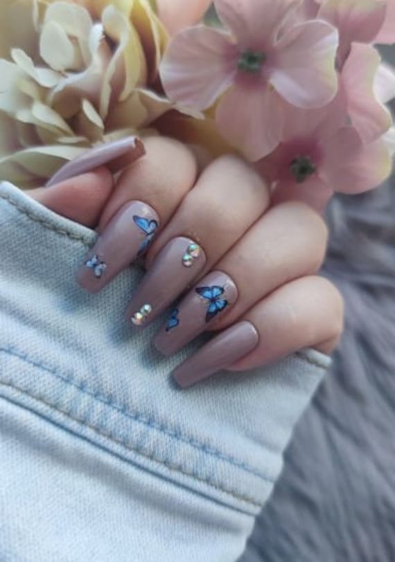 Press On Nails Gelnägel. Künstliche Nägel Handgefertigt Ballerina Schmetterling Press On Nails Gelnägel. Künstliche Nägel Handgefertigt Ballerina Schmetterling von Etsy - Blackdiamontbynadine