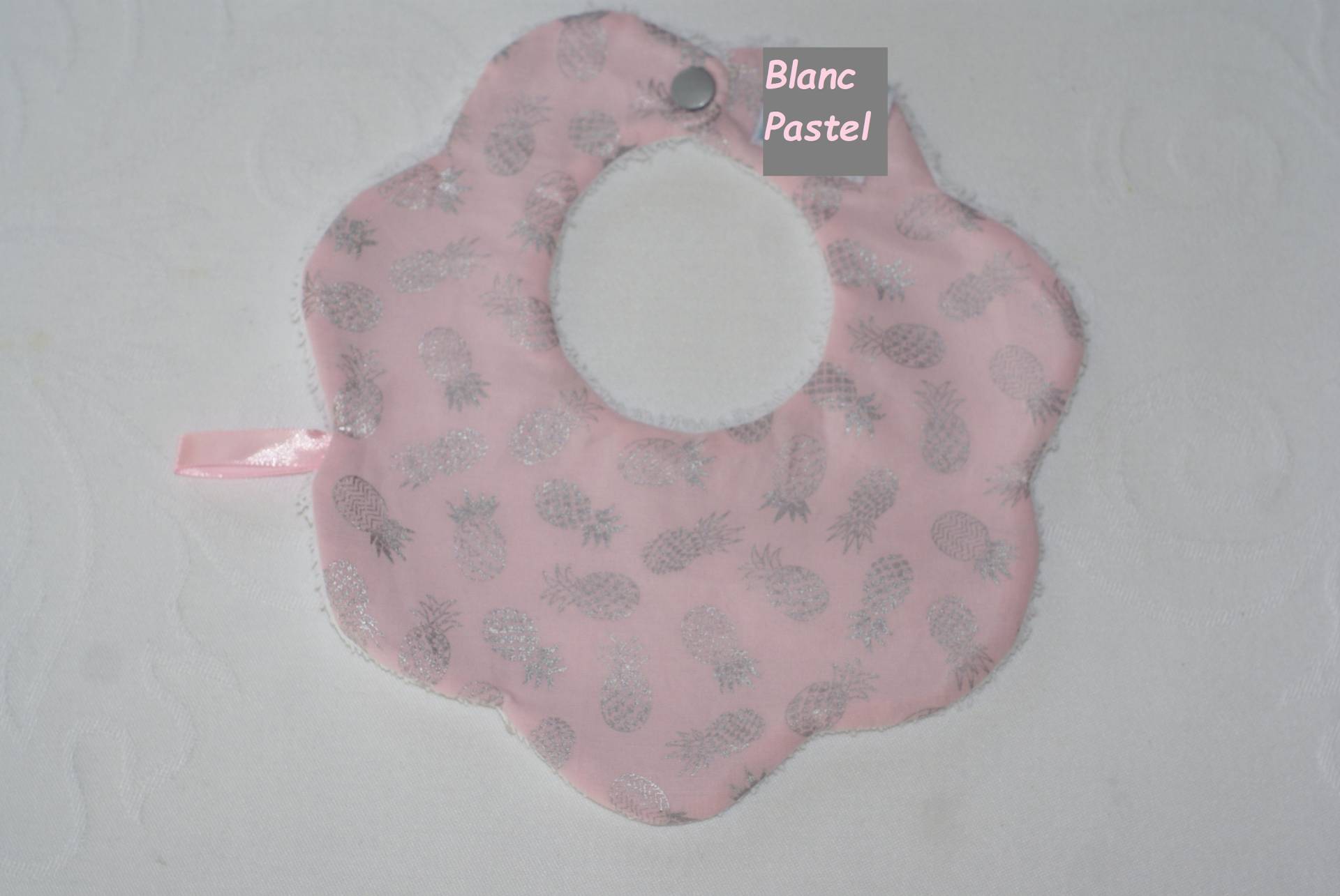 Silber Ananas Blume Lätzchen von Etsy - Blancpastel
