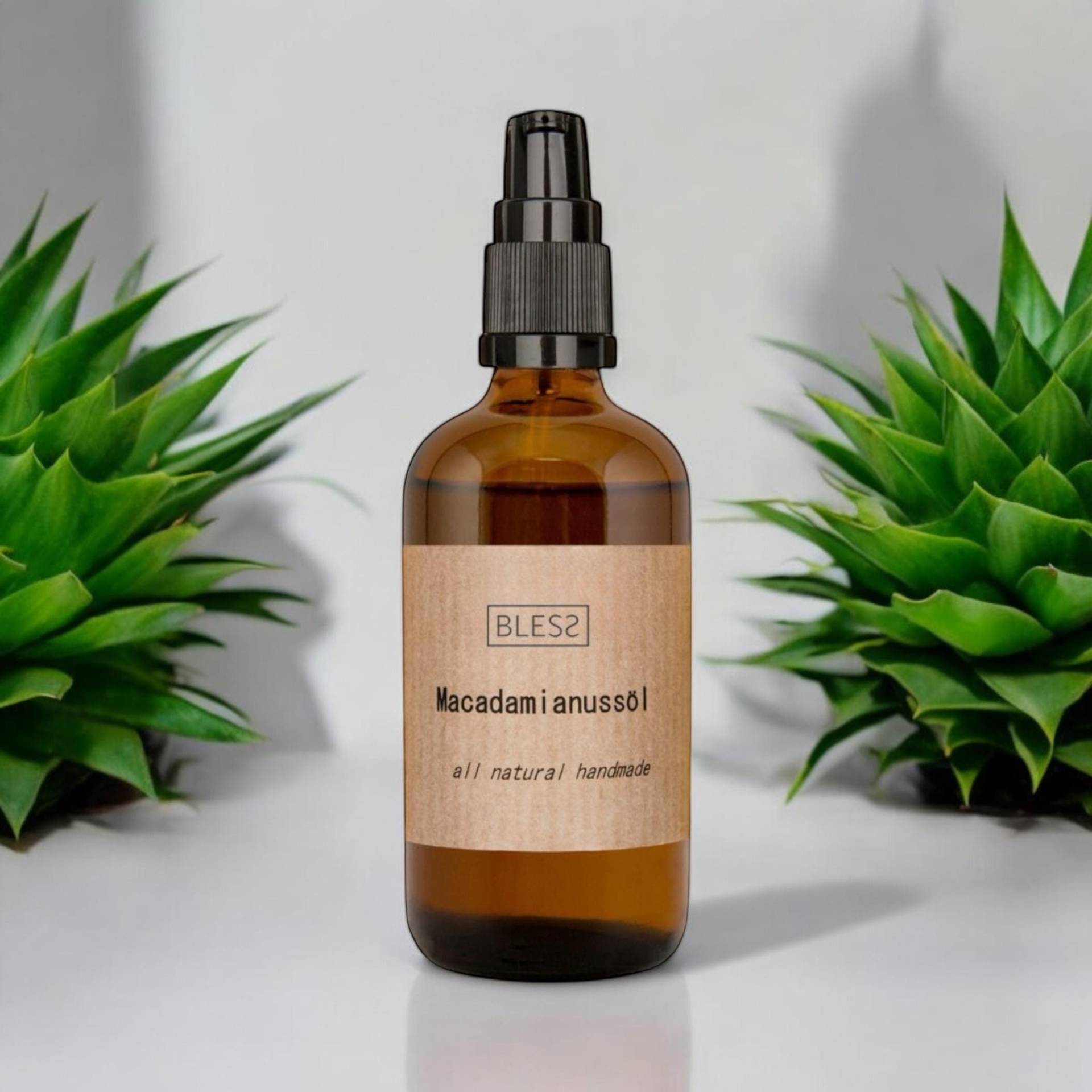 Macadamianussöl - Natürliches, Reines, Nachhaltiges, Bio Pflegeöl Und Körperöl Massageöl, Hautglättend, Regenerierend Macadamianussöl - Natürliches, Reines, Nachhaltiges, Bio Pflegeöl Und Körperöl Massageöl, Hautglättend, Regenerierend von Etsy - BlesssCosmetics