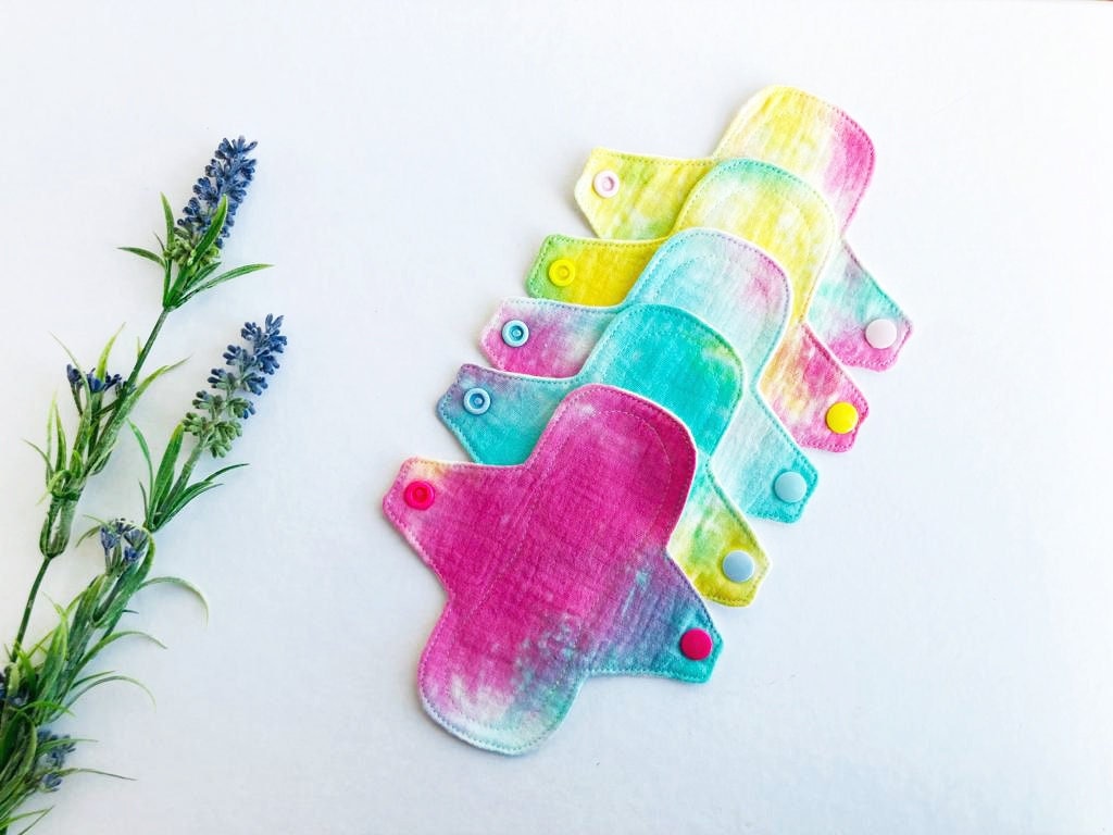 Dünne Bio-Slipeinlage 6 "Für Den Täglichen Gebrauch, Weiche Stoffeinlage, Wiederverwendbare Damenbinden, Kleine Slipeinlagen, Zero Waste Geschenk Dünne Bio-Slipeinlage 6 "Für Den Täglichen Gebrauch, Weiche Stoffeinlage, Wiederverwendbare Damenbinden, Kleine Slipeinlagen, Zero Waste Geschenk von Etsy - BloomPads