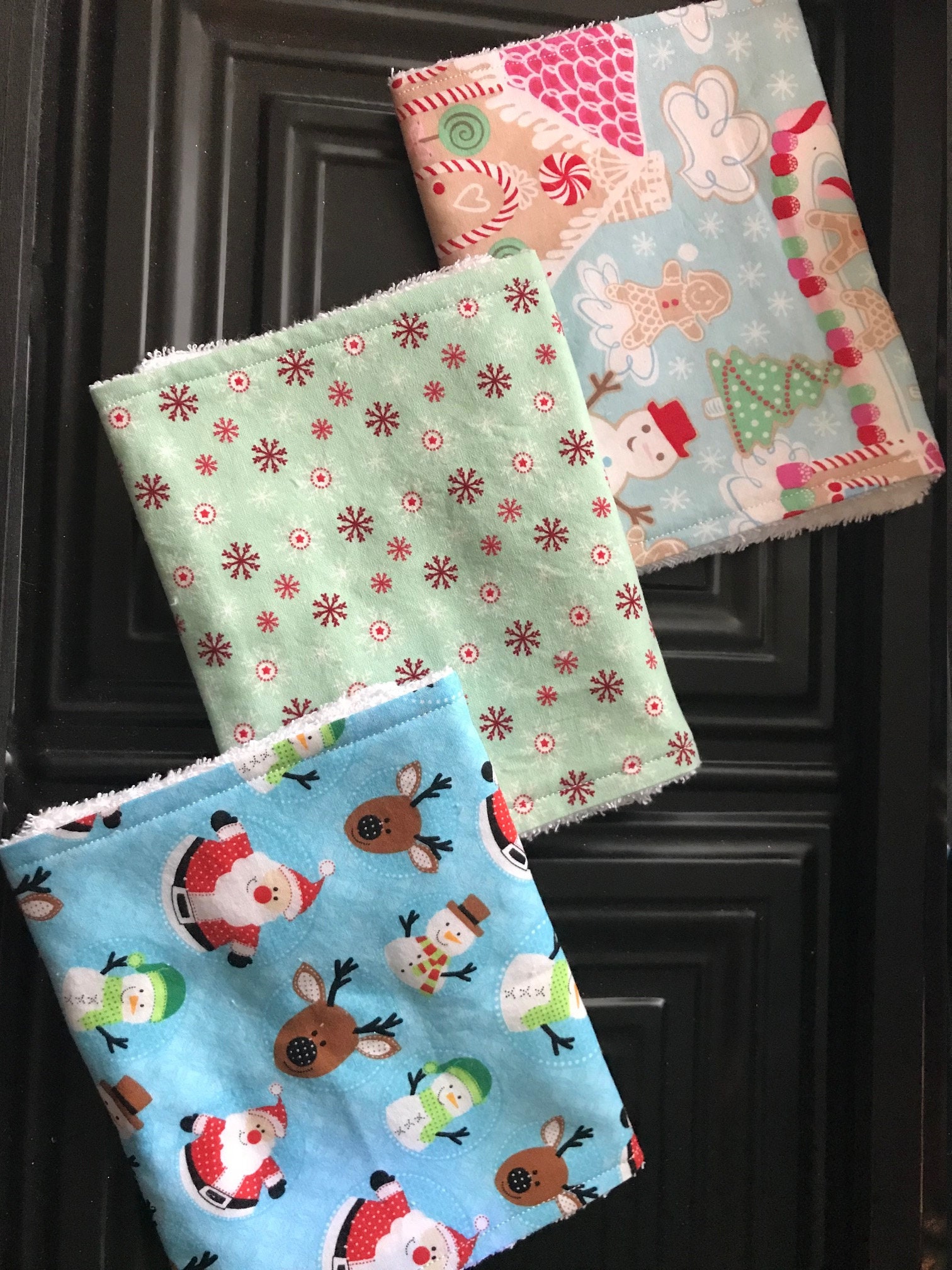 Baby Spucktücher, Lätzchen Und Spucktuch, Geschenk Für Neue Mama, Dezember von Etsy - BlueSnowmanQuilts