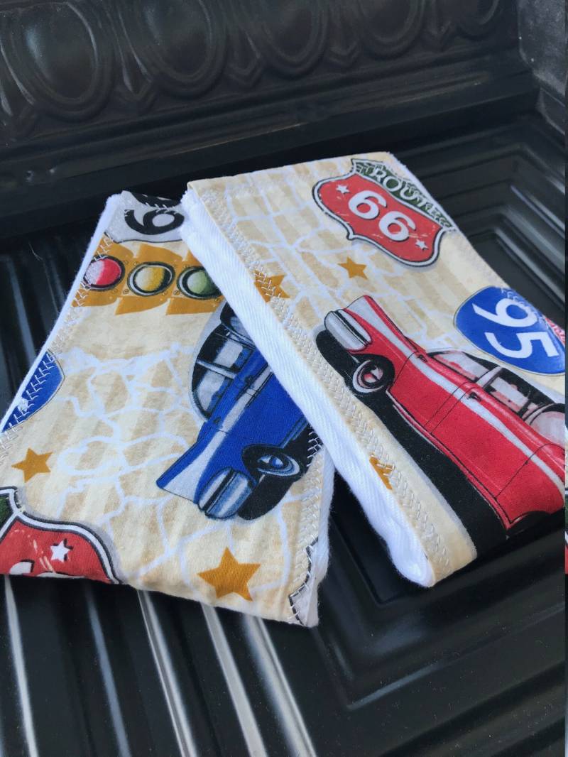 Route 66 Classic Cars Spucktuch Set, Babyparty Geschenk, Baby Junge Spucktuch, Werdende Mama, Neue Eltern, Geschenk Für Neuen Papa von Etsy - BlueSnowmanQuilts