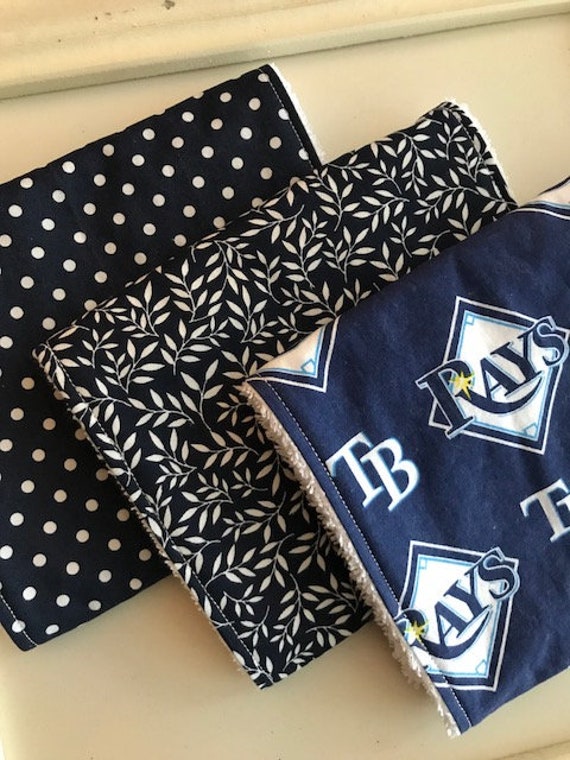 Tampa Bay Rays Spucktücher, Set-3, Einzigartiges Baby Jungen Geschenk, Sport Shower, Neugeborene Lätzchen Und Spucktuch, Neues Baby, Neue Mama von Etsy - BlueSnowmanQuilts