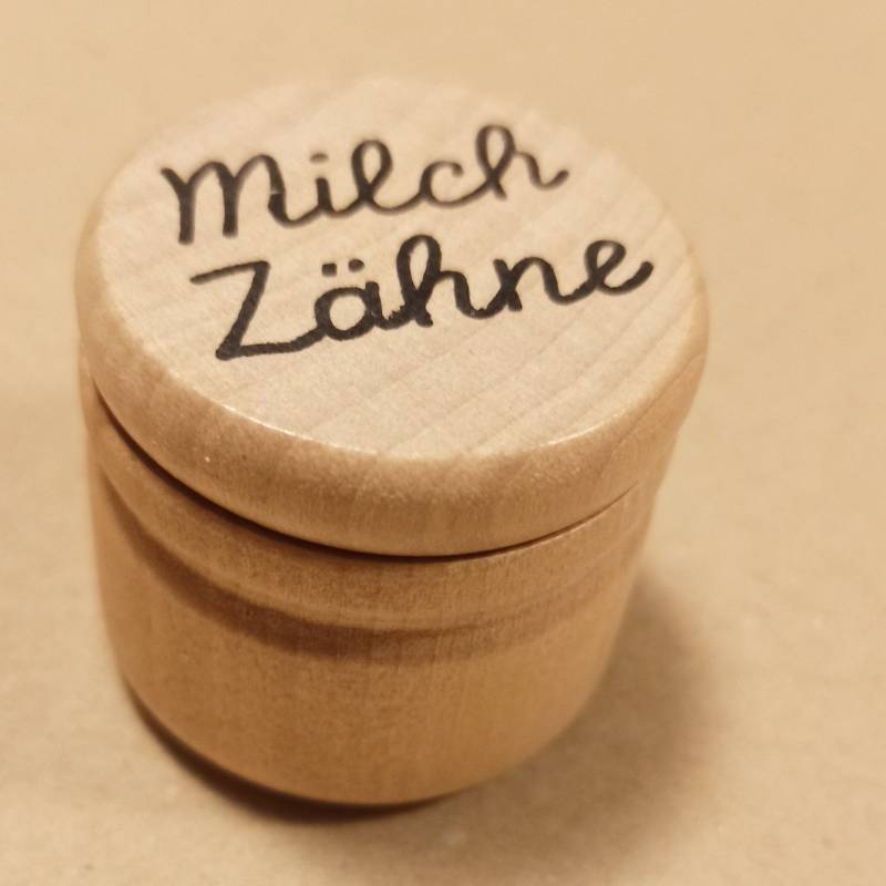 Milchzahndose Aus Holz - Geschenk Für Babyeltern Babyparty Schwangerschaft Zahnfee von Etsy - Blumenschaf