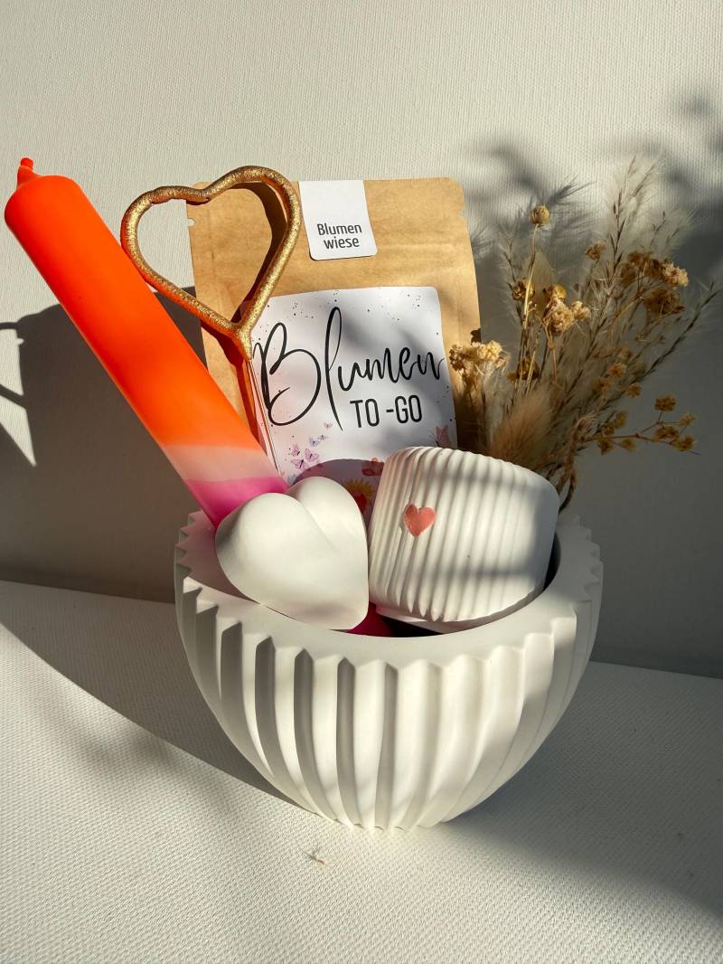 Boho Geschenkset Mit Gipsschale | Kerze, Blumensamen, Gips Herz & Kerzenhalter Muttertag Geschenk Freundin Boho Geschenkset Mit Gipsschale | Kerze, Blumensamen, Gips Herz & Kerzenhalter Muttertag Geschenk Freundin von Etsy - BoJaLiStore