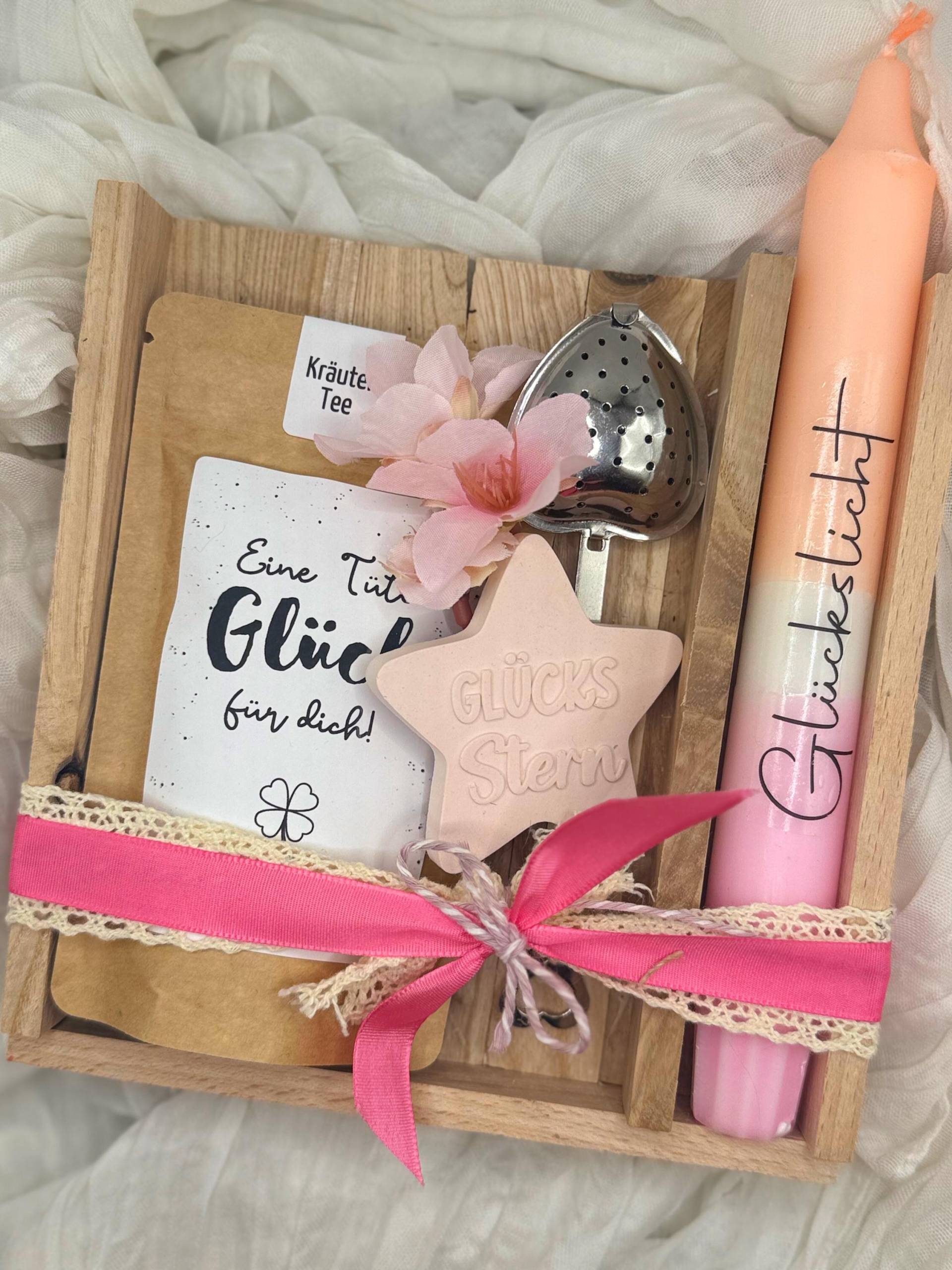 Geschenkset Glücksstern - Rosa Glückslicht & Tee Für Dich, Freundschaftsgeschenk, Mitbringsel, Soulcare, Danke Geschenk, Herzensgeschenk Geschenkset Glücksstern - Rosa Glückslicht & Tee Für Dich, Freundschaftsgeschenk, Mitbringsel, Soulcare, Danke Geschenk, Herzensgeschenk von Etsy - BoJaLiStore