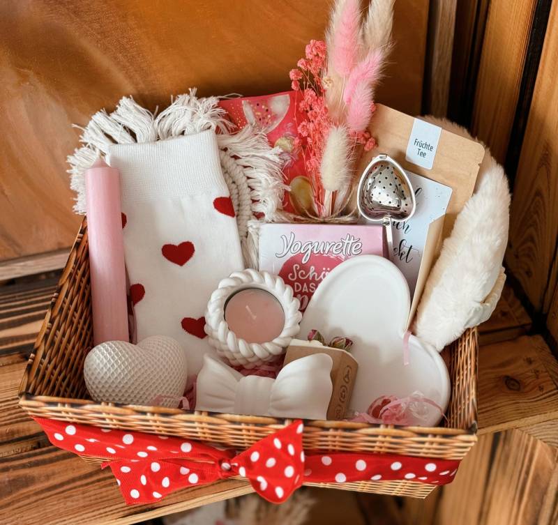 Geschenkset Valentinstag | „Schön, Dass Es Dich Gibt" Geschenk Für Frauen Geburtstag, Selfcare, Herz Geschenkidee von Etsy - BoJaLiStore