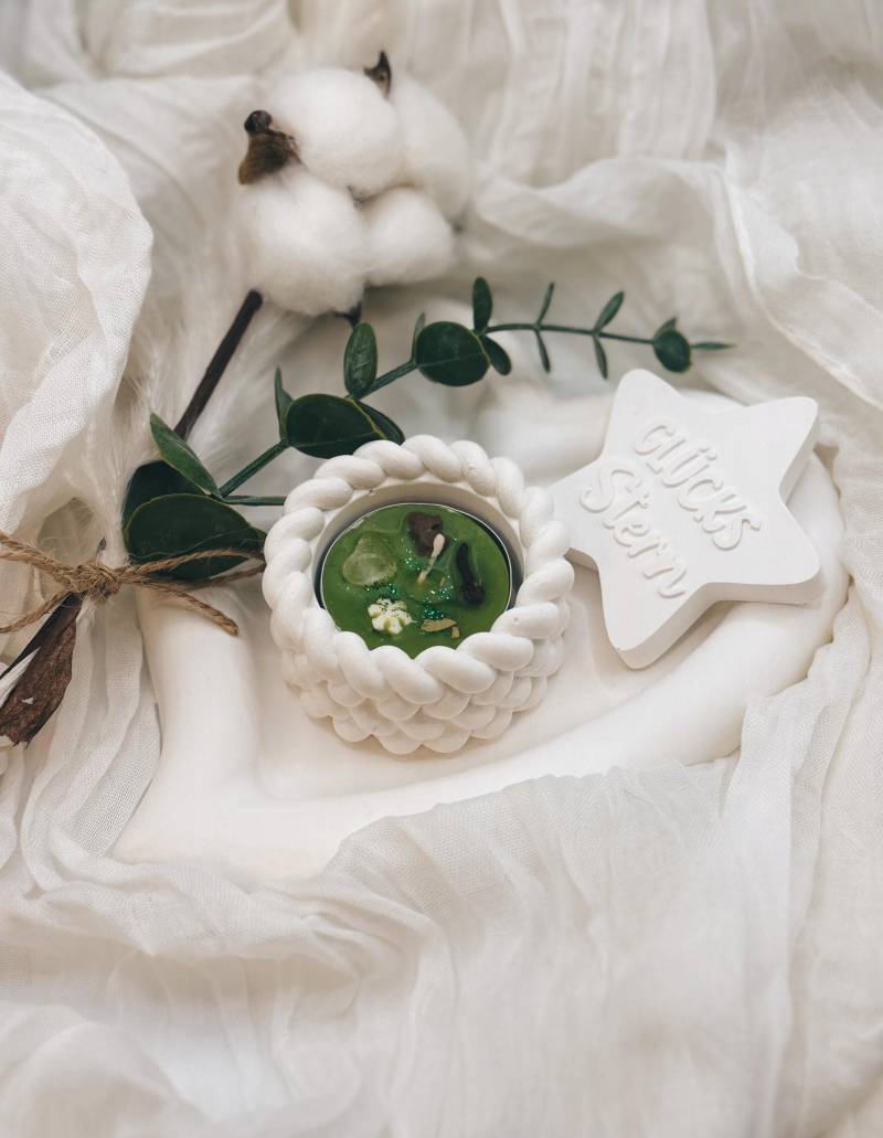 Gips Herzschale Set Mit Rituallicht | Weihnachtszauber Geschenkset Duftlicht, Deko, Trockenblumen Handmade Boho Geschenk von Etsy - BoJaLiStore