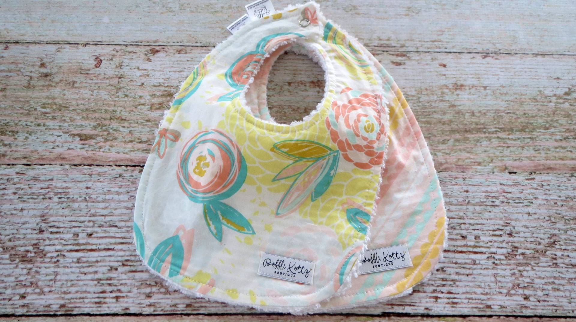 Baby Bibs - Bibs Blume Pastell Chenille Beißer Drool Shower Geschenk Baby Bibs - Bibs Blume Pastell Chenille Beißer Drool Shower Geschenk von Etsy - BobbleKottzBoutique