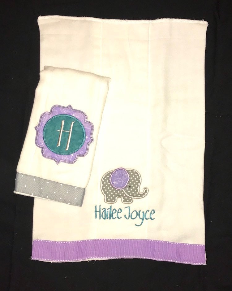 Benutzerdefinierte Applizierten Elefant Spucktücher Benutzerdefinierte Applizierten Elefant Spucktücher von Etsy - BoutiqfullyYours
