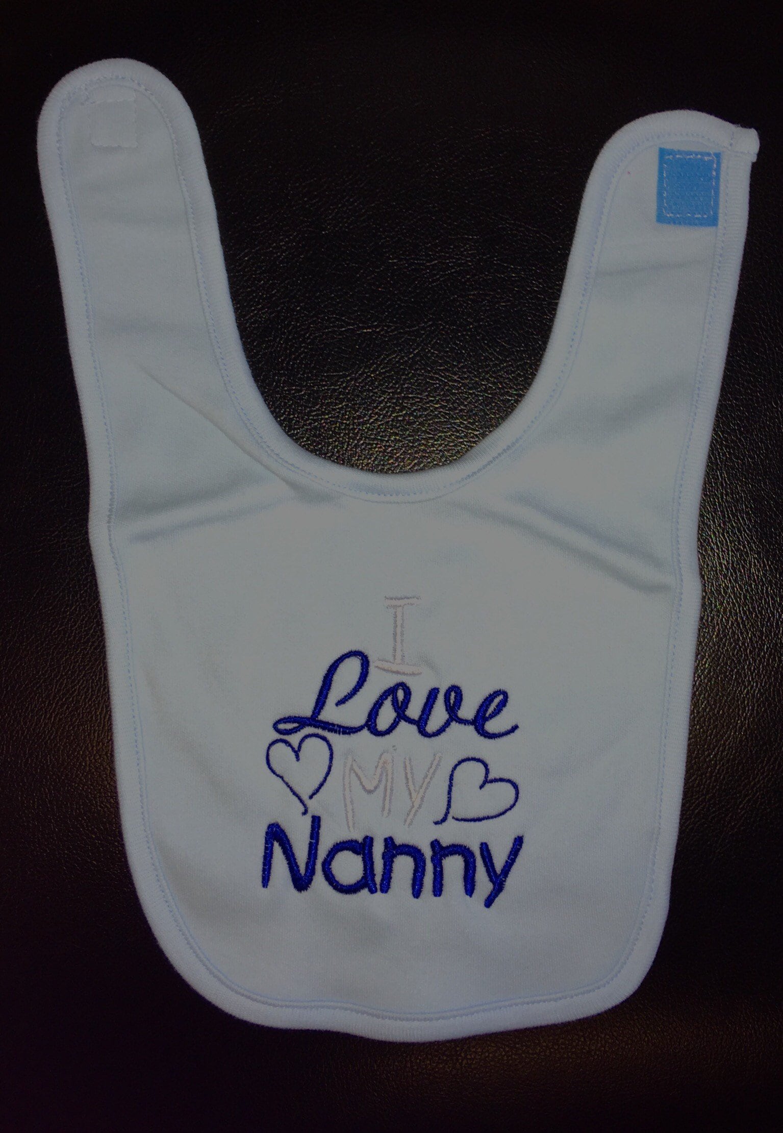 Ich Liebe Meine Nanny Benutzerdefinierte Bestickt Lätzchen von Etsy - BoutiqfullyYours
