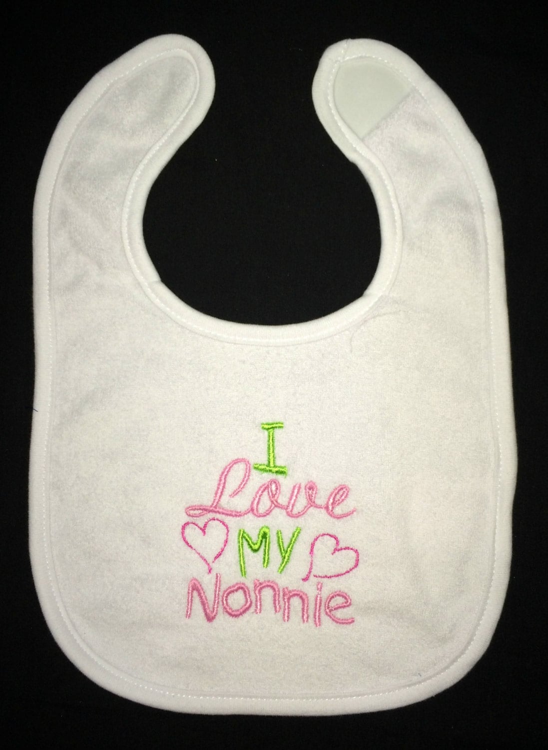 Ich Liebe Meine Nonnie Benutzerdefinierte Bestickt Lätzchen von Etsy - BoutiqfullyYours