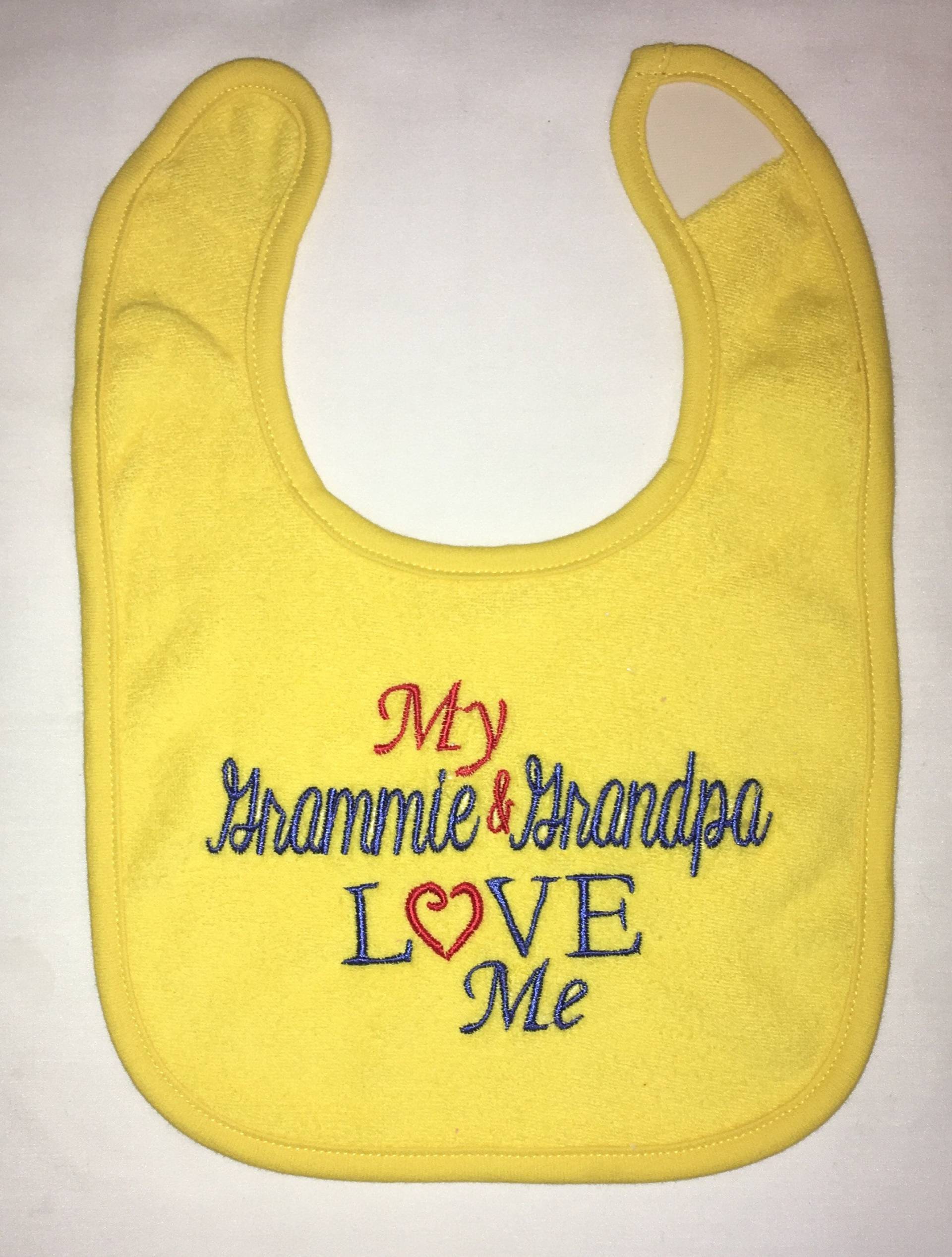 Meine Grammie & Opa Liebe Mich Benutzerdefinierte Bestickt Lätz von Etsy - BoutiqfullyYours