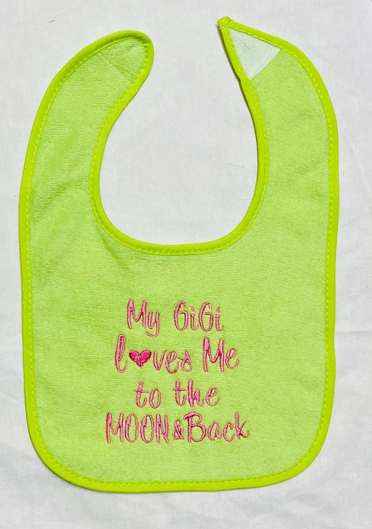 My Gigi Loves Me To The Moon & Rückseite Besticktes Biib von Etsy - BoutiqfullyYours