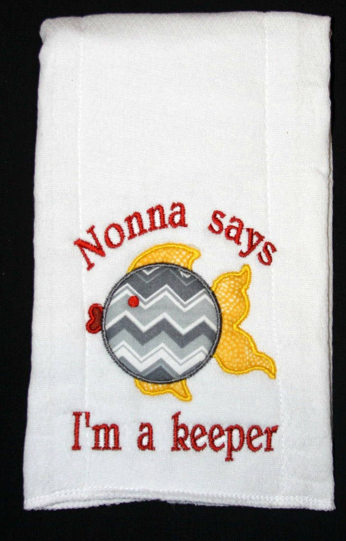 Nonna Sagt, Ich Bin Ein Spucktuch Appliziert Keeper Fisch von Etsy - BoutiqfullyYours