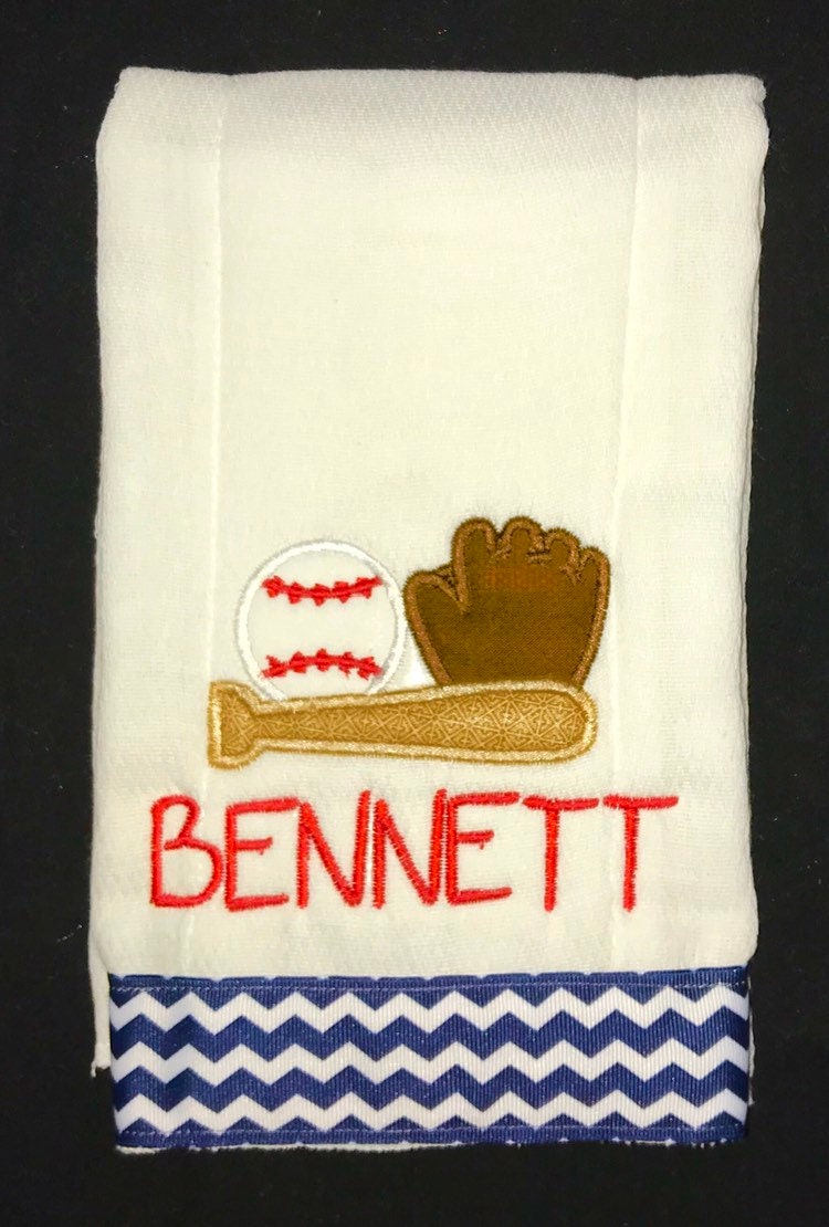 Speziell Appliziertes Baseball Spucktuch von Etsy - BoutiqfullyYours