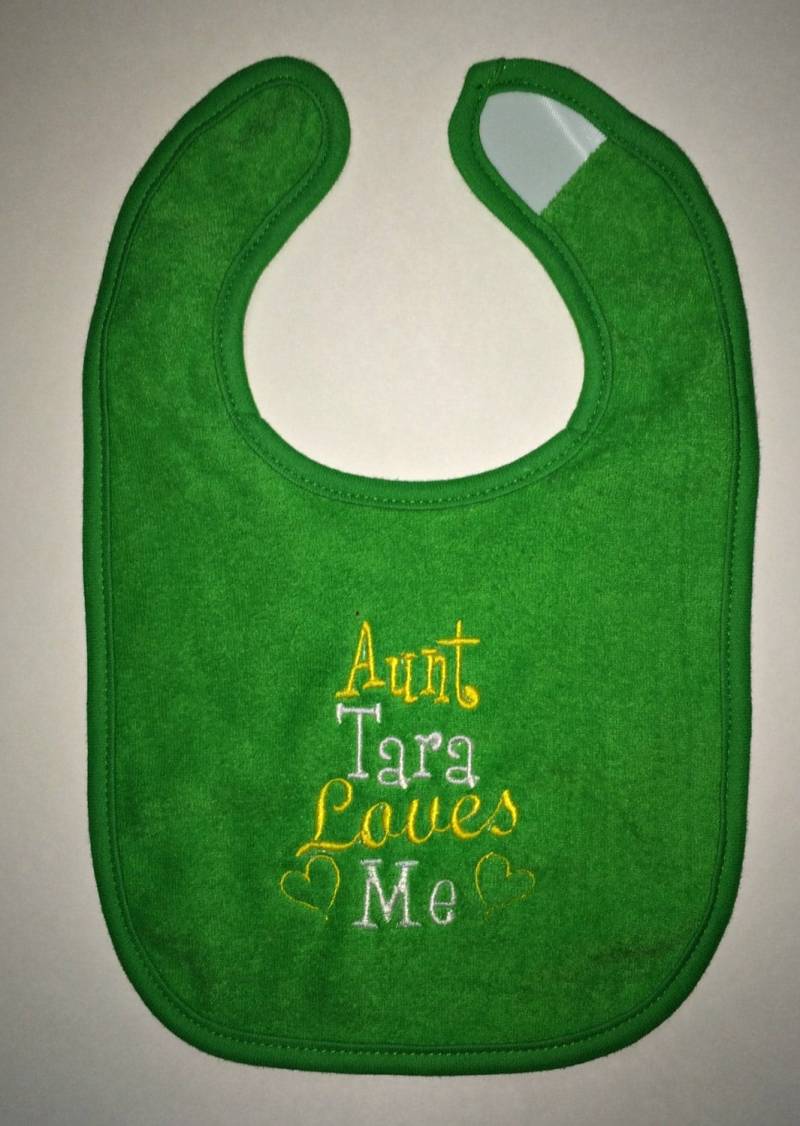 Tante | Name Liebt Mich Benutzerdefinierte Bestickte Lätzchen Tante | Name Liebt Mich Benutzerdefinierte Bestickte Lätzchen von Etsy - BoutiqfullyYours