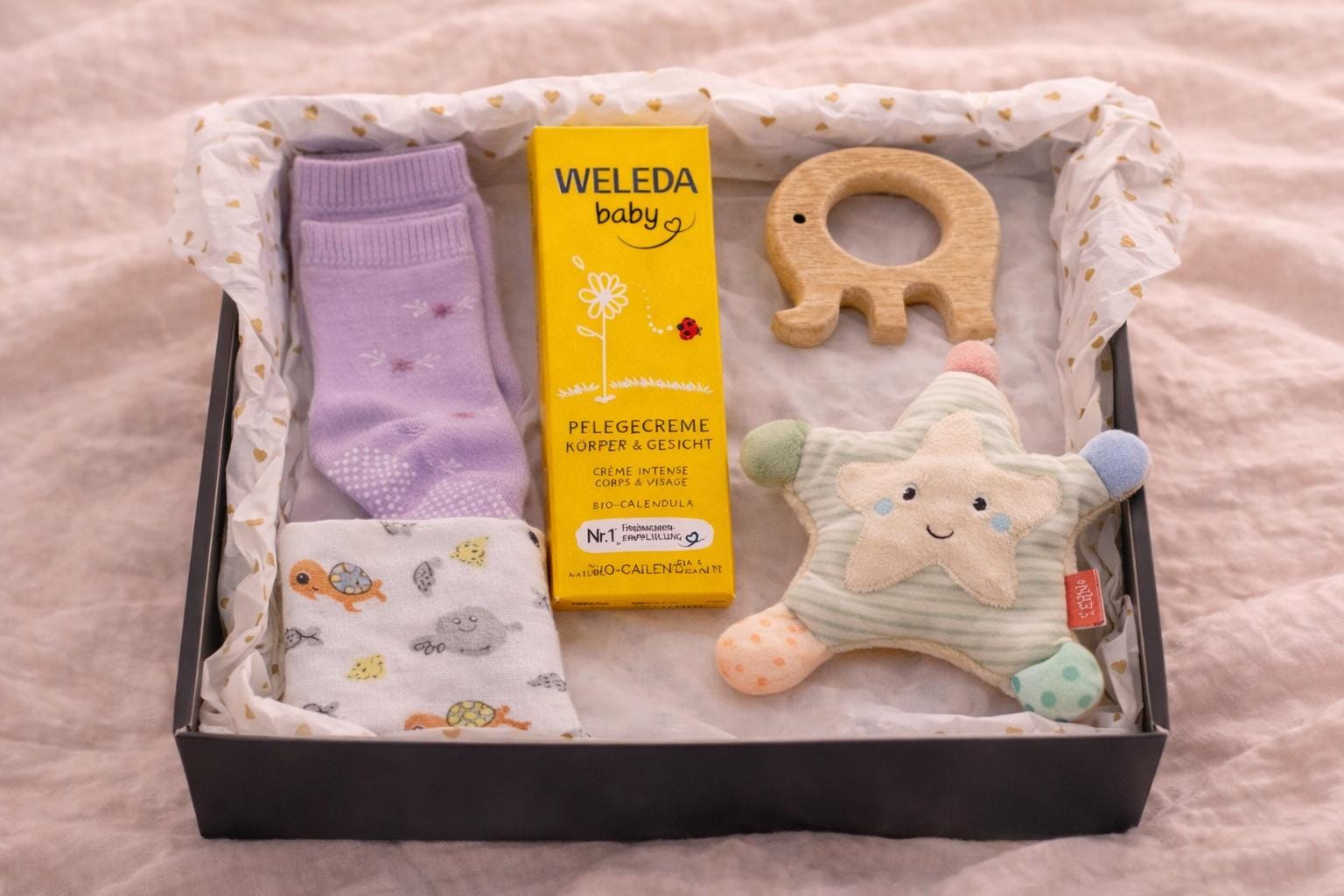 Personalisiertes Geschenk Zur Geburt, Baby Box, Welcome Geschenkbox von Etsy - BoxenliebeVonSandra