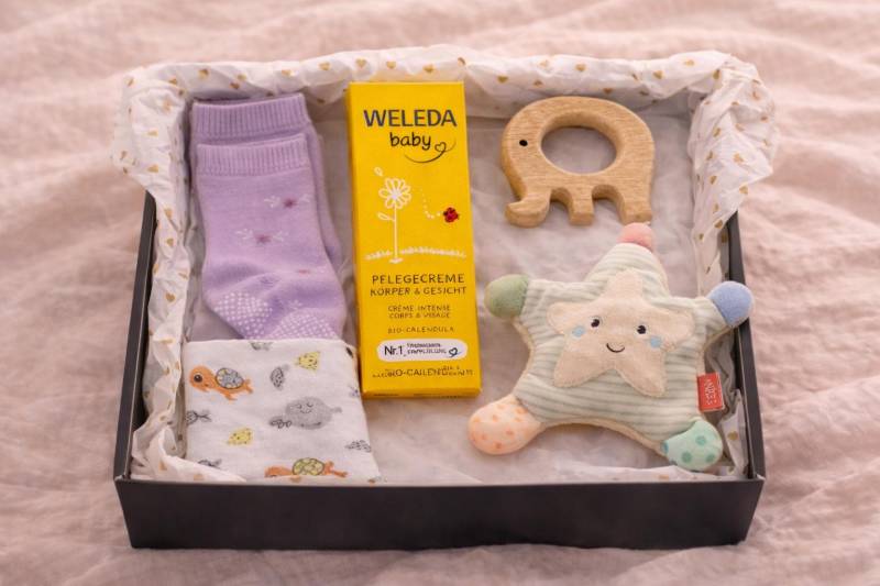 Personalisiertes Geschenk Zur Geburt, Baby Box, Welcome Geschenkbox von Etsy - BoxenliebeVonSandra