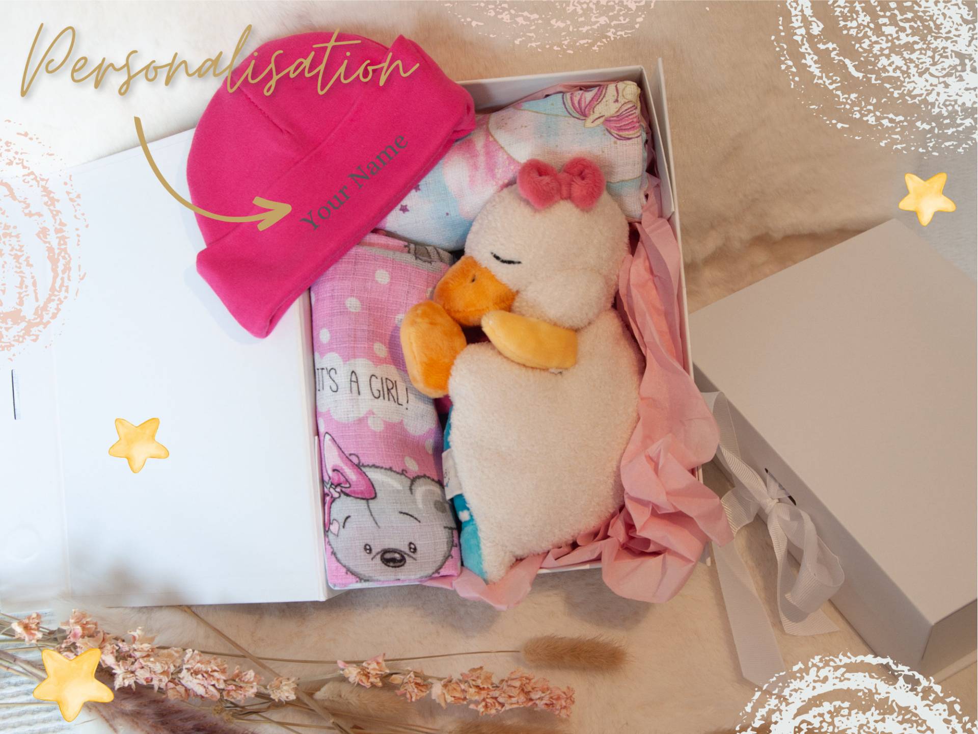 Baby Geschenk Set Personalisiert in Geschenkbox"Pink Unicorn"Mütze Bestickt, 1 Kuscheltier 2 Baumwoll-Musselin Tücher, 4 Verschiedene Sets Baby Geschenk Set Personalisiert in Geschenkbox"Pink Unicorn"Mütze Bestickt, 1 Kuscheltier 2 Baumwoll-Musselin Tücher, 4 Verschiedene Sets von Etsy - BroideryBox