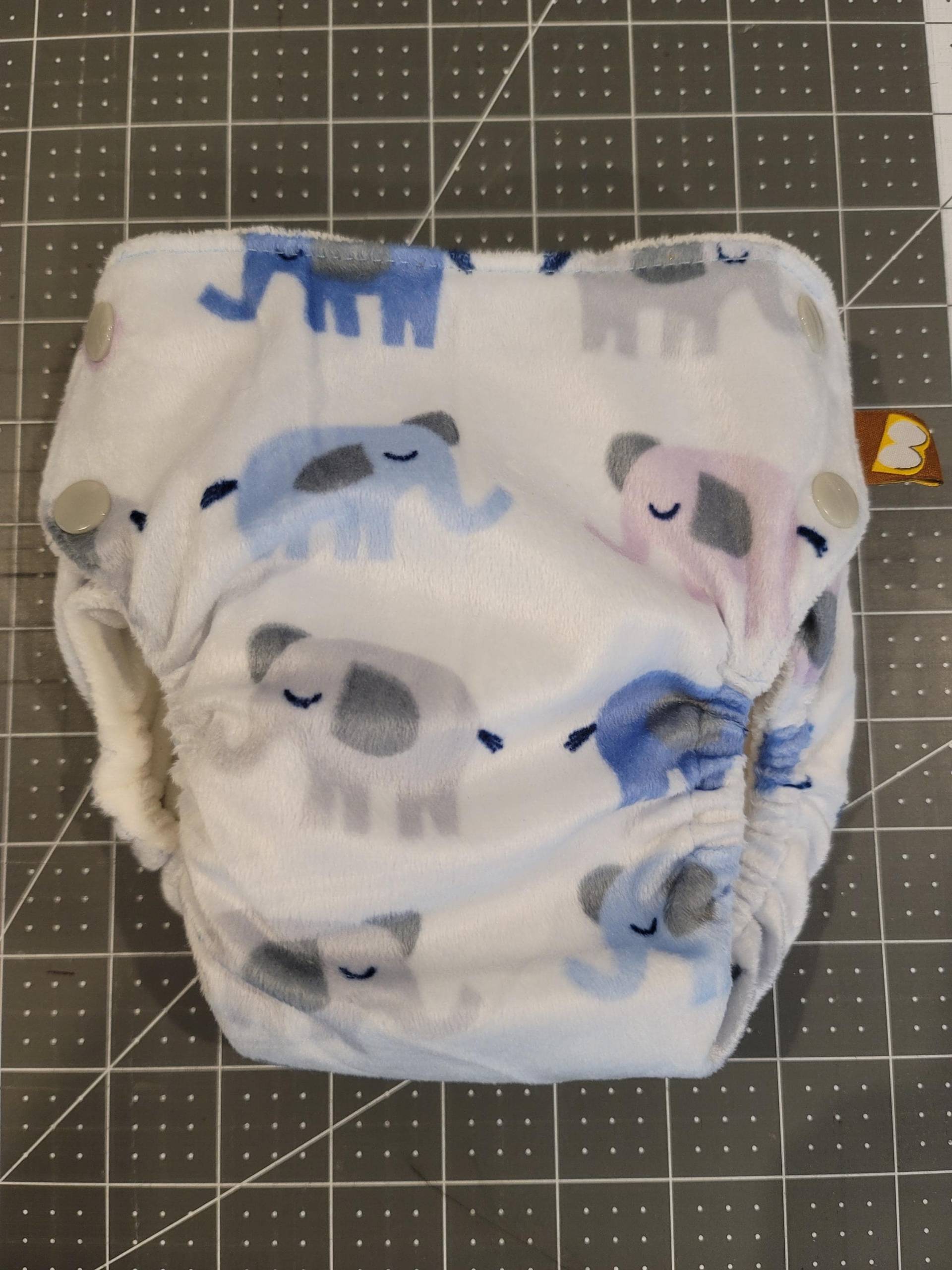 Elefanten Minky Kleine Panty-Windeln von Etsy - BubbyBums