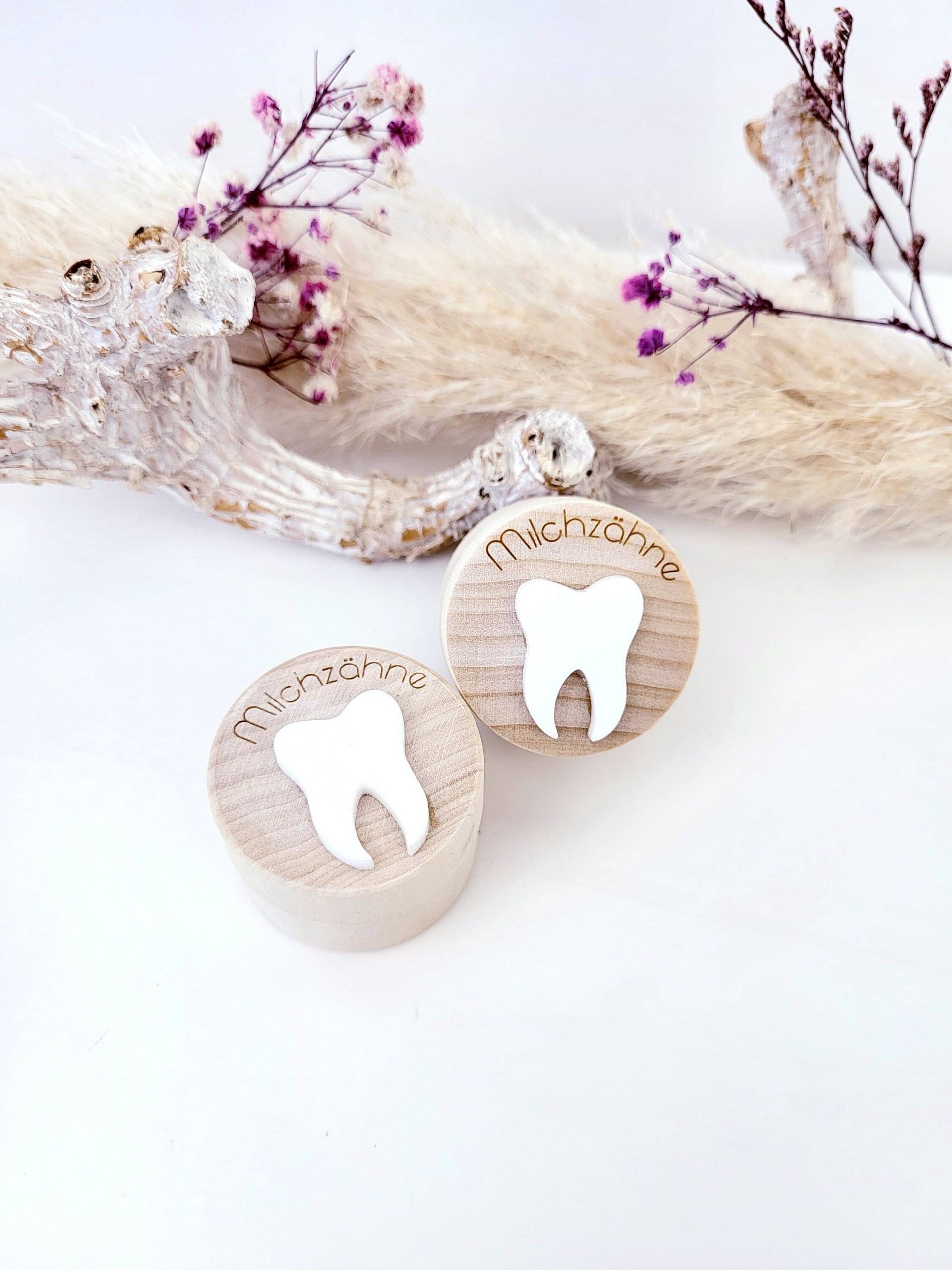 Zahndose Kinder, Milchzahndose, Geschenke Geschenk Zahnfee, Unikate Holz, Runde Zahndose, Dose Für Milchzähne Zahndose Kinder, Milchzahndose, Geschenke Geschenk Zahnfee, Unikate Holz, Runde Zahndose, Dose Für Milchzähne von Etsy - BuntesBienchen