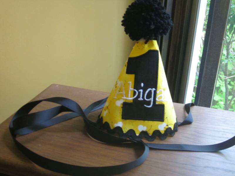 Ersten Geburtstag HutBeschäftigt Hummel Ersten Geburtstag HutBeschäftigt Hummel von Etsy - BurpieBundles