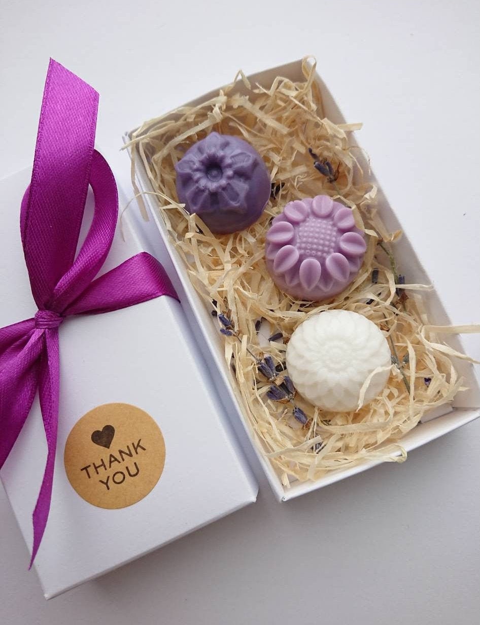 Mini Handseifen Set, Lavendel Seife Geschenk Blumenform Seife, Danke Badezimmer Lila Seifen, Hochzeit Gastgeschenke Mini Handseifen Set, Lavendel Seife Geschenk Blumenform Seife, Danke Badezimmer Lila Seifen, Hochzeit Gastgeschenke von Etsy - ButtercupGoods
