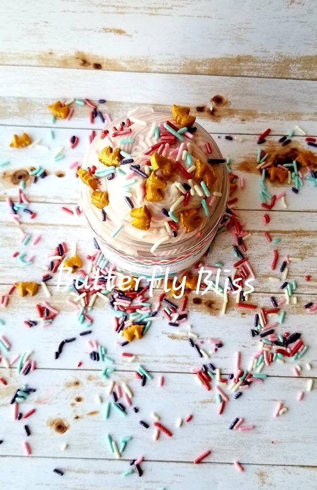 Einhorn Schlagseife | Schäumende Badepeitsche Zuckerwatte Duftseife Party Geschenk Gastgeschenke Cremeseife von Etsy - ButterflyBlissShop