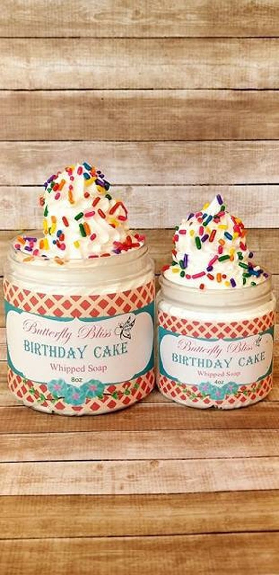 Flauschige Schlagseife | Geburtstagskuchen Seife Körperwäsche Vegan Freundlich Buttercreme Vanille Körper Glasur Ganz Natürlich von Etsy - ButterflyBlissShop