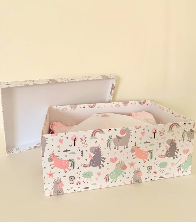 Baby Geschenkbox Für Mädchen - Geburt - Willkommenspaket von Etsy - ByConAmore