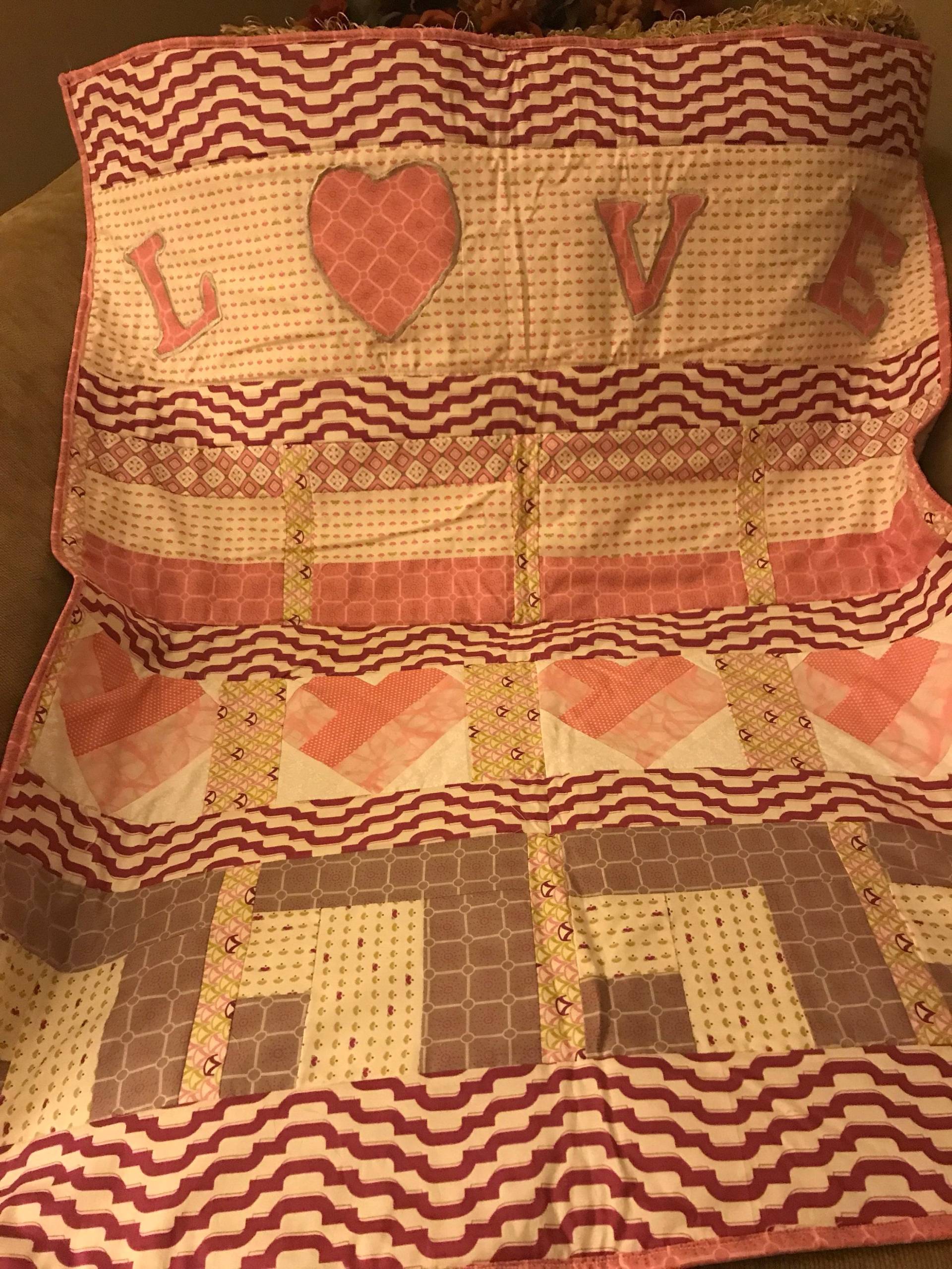 Liebe Herzen Baby Mädchen Quilt Liebe Herzen Baby Mädchen Quilt von Etsy - BySittysHands