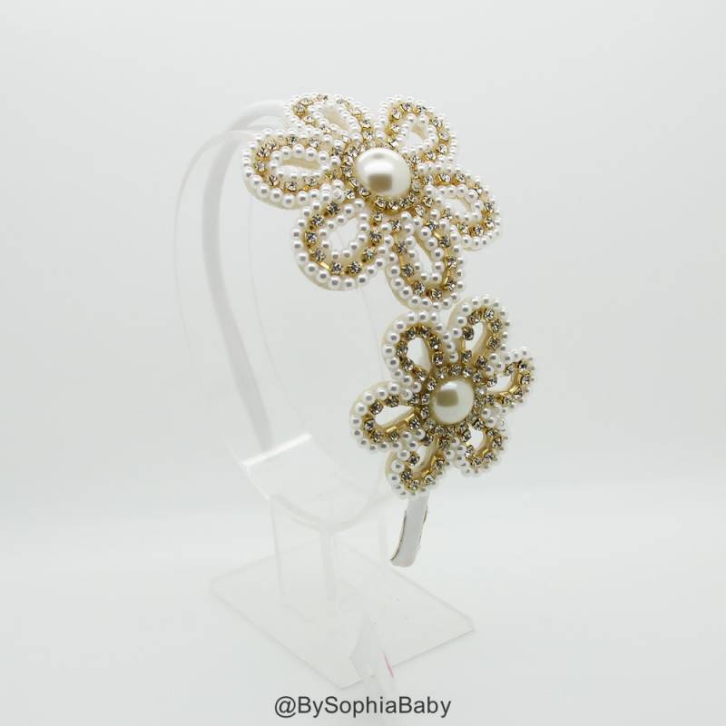 Mädchen Stirnband, Hard Perlen & Strass Große Blume Weiße 978 Mädchen Stirnband, Hard Perlen & Strass Große Blume Weiße 978 von Etsy - BySophiaBaby