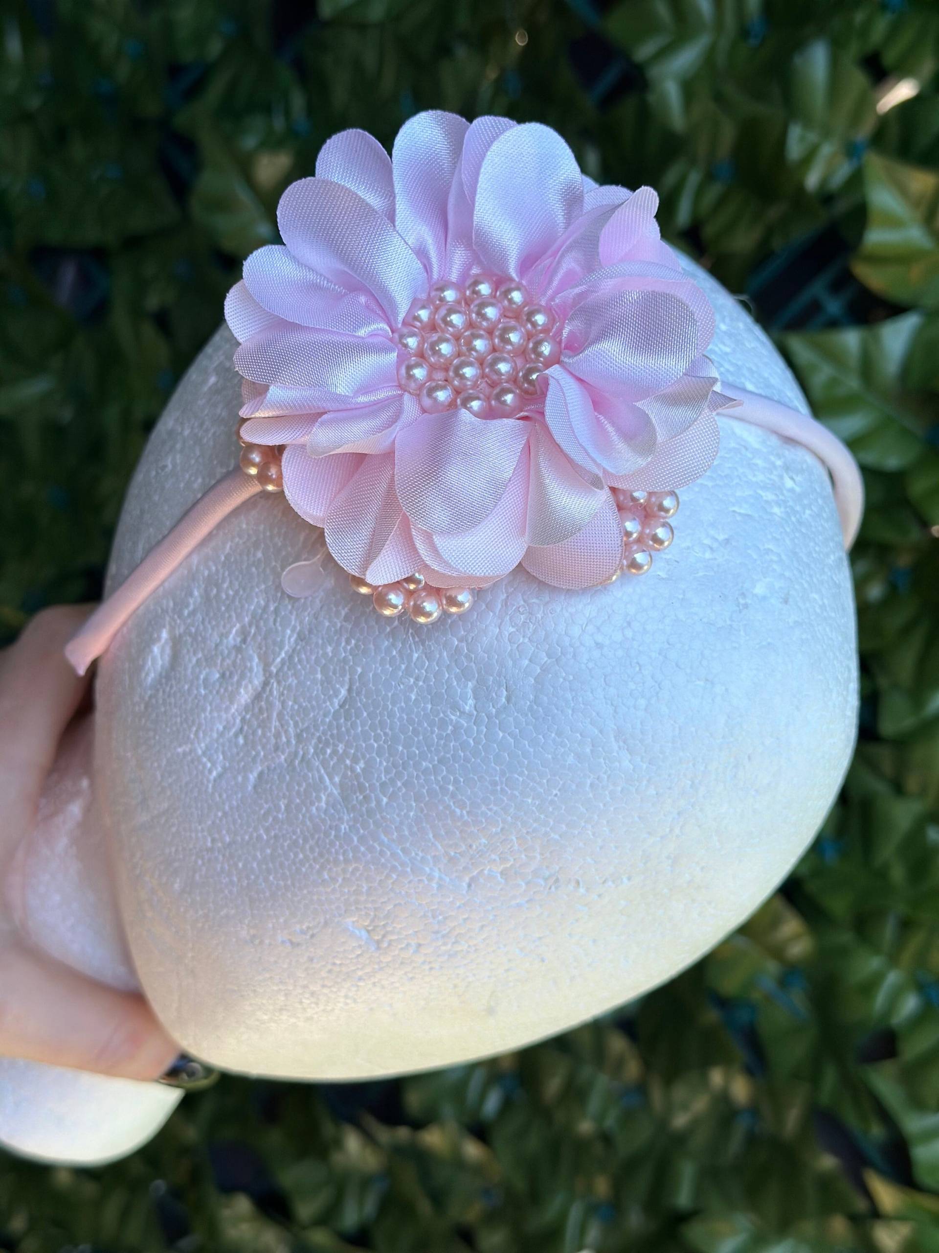 Rosa Blumen Stirnband, Rosa Haarband, Foto Requisite, Große Blume Mädchen Bogen Perlen 993 Rosa Blumen Stirnband, Rosa Haarband, Foto Requisite, Große Blume Mädchen Bogen Perlen 993 von Etsy - BySophiaBaby