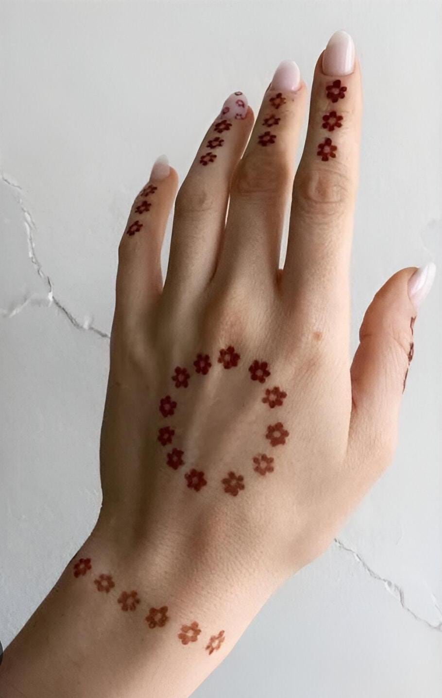Moderne Henna Schablonen, Kleine Blumenform, Hohe Qualität, Einfach Anzubringen Moderne Henna Schablonen, Kleine Blumenform, Hohe Qualität, Einfach Anzubringen von Etsy - CanYamaCan