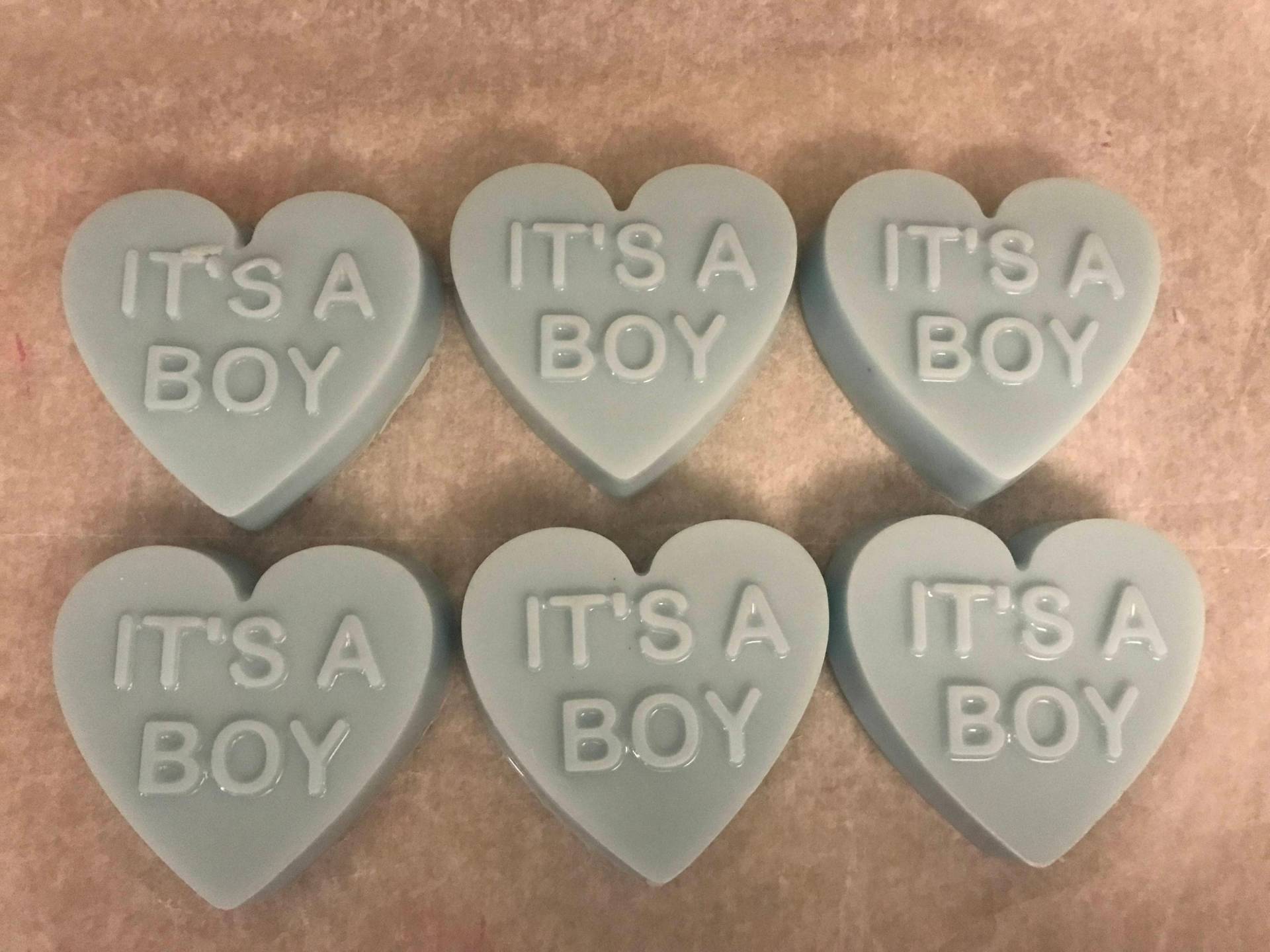 Gender Reveal Seife Baby Herz 6 Bars Einzeln Gewickelt Auch Option Für Benutzerdefinierte Tag Toll Oder Shower von Etsy - CandlesSoapAndMore