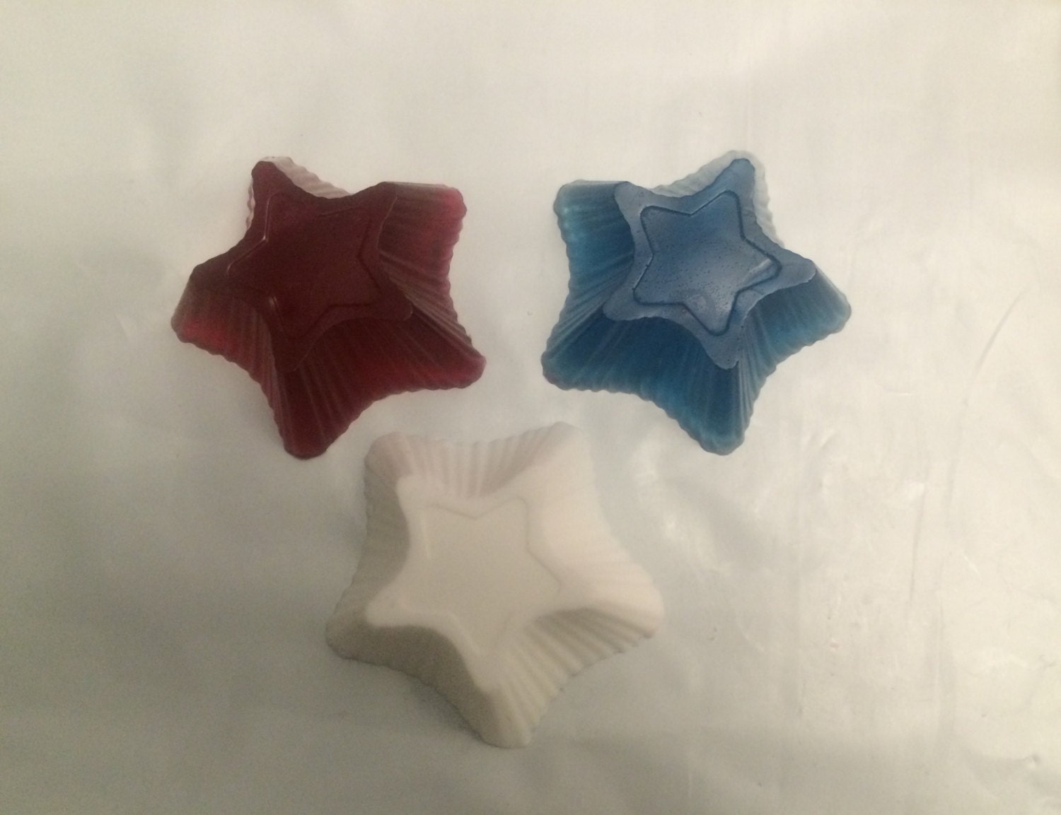 Sternförmige Seife 3 Stück Rot Weiß Und Blau 4Th Of July Seifenset in Durchsichtiger Geschenkbox von Etsy - CandlesSoapAndMore