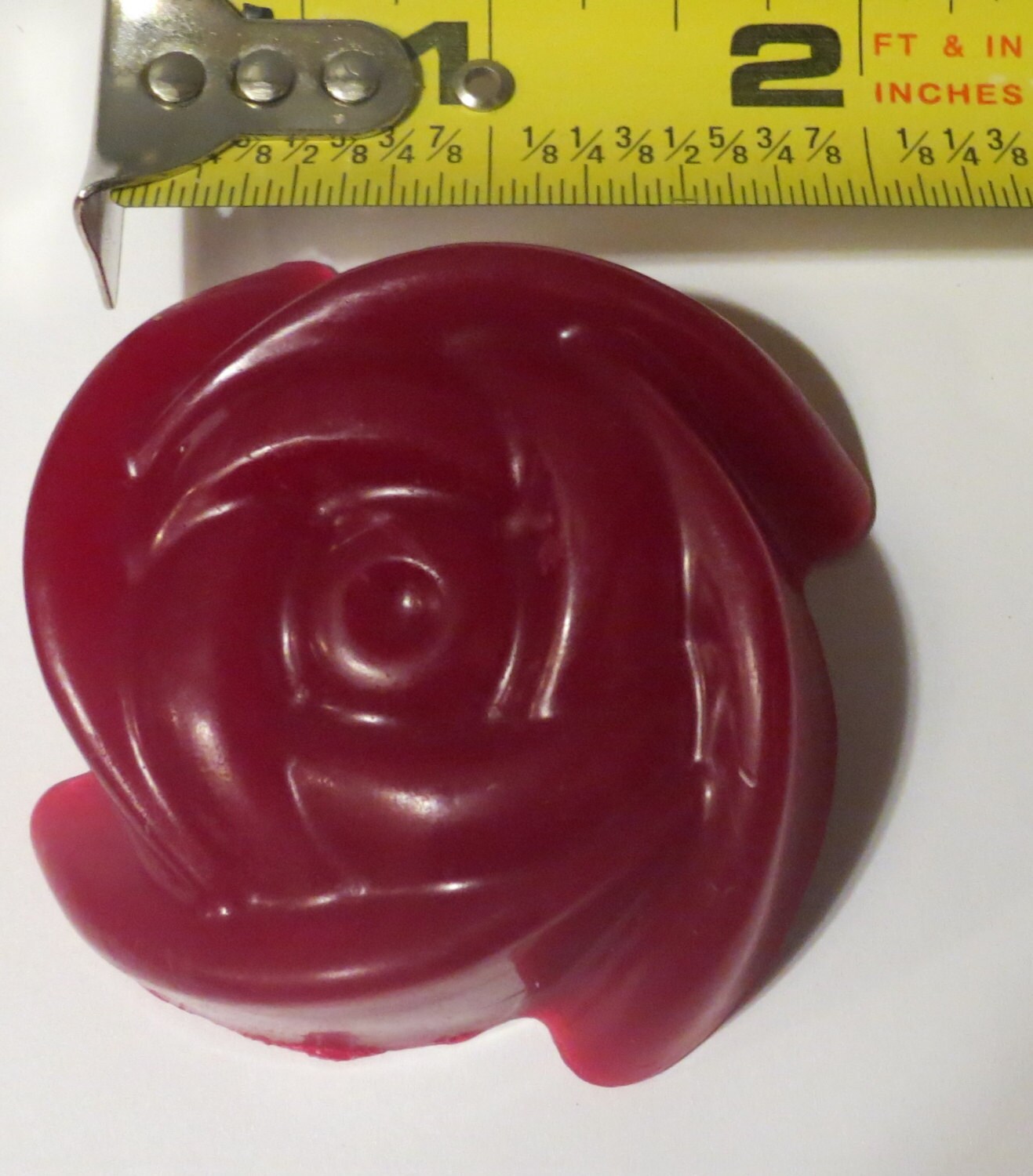 Valentinstag Rosenknospe Seifenstangen 2Er Packung Toll Für Party Gastgeschenke von Etsy - CandlesSoapAndMore