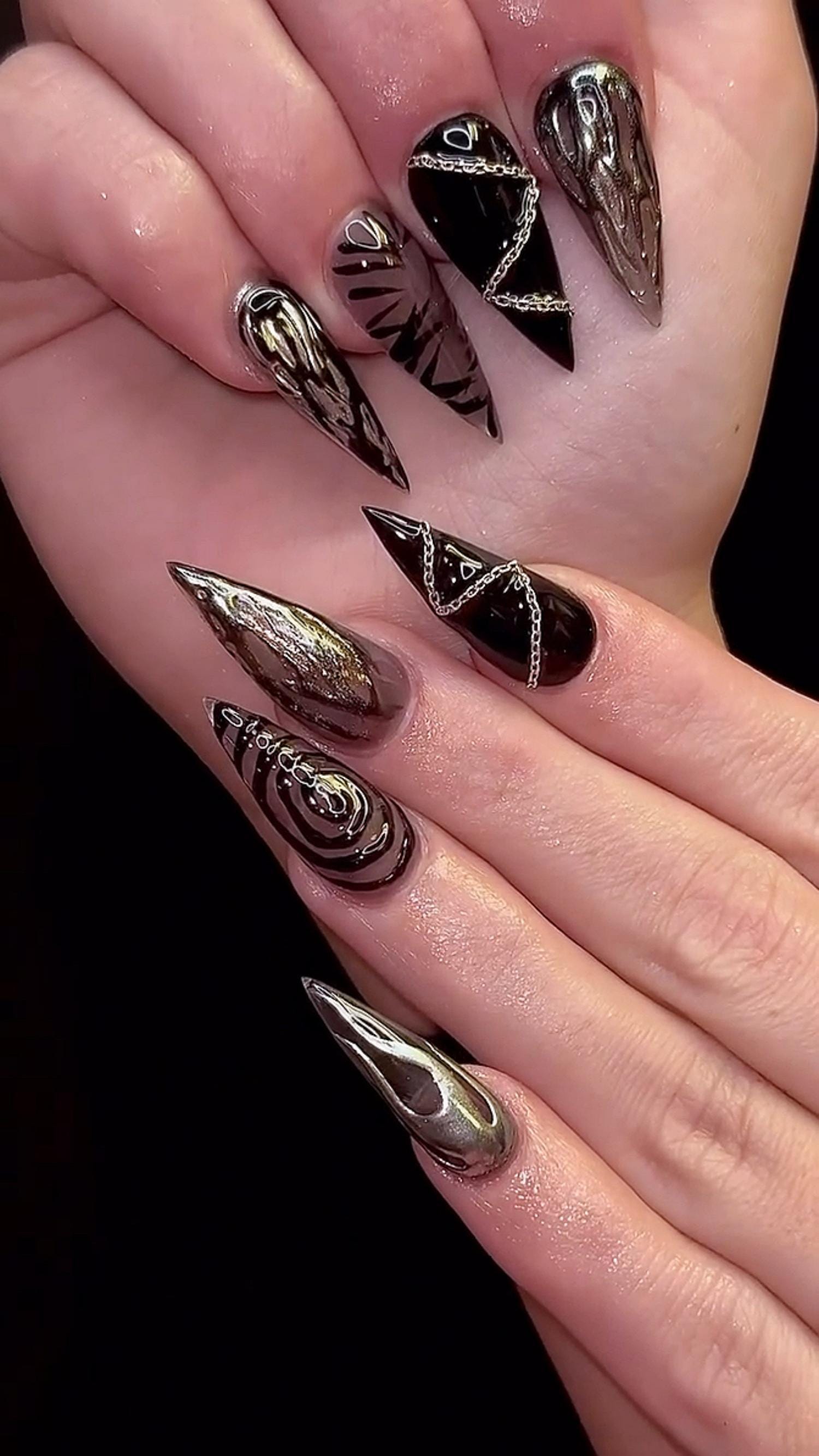 Dunkelschwarz Almond Press On Nails, Handbemalter Nagel, Benutzerdefinierte Presse Auf Nägel, 3D-Nägel, Gothic Acrylnägel, Künstliche Nail Art von Etsy - CathyNailsArt
