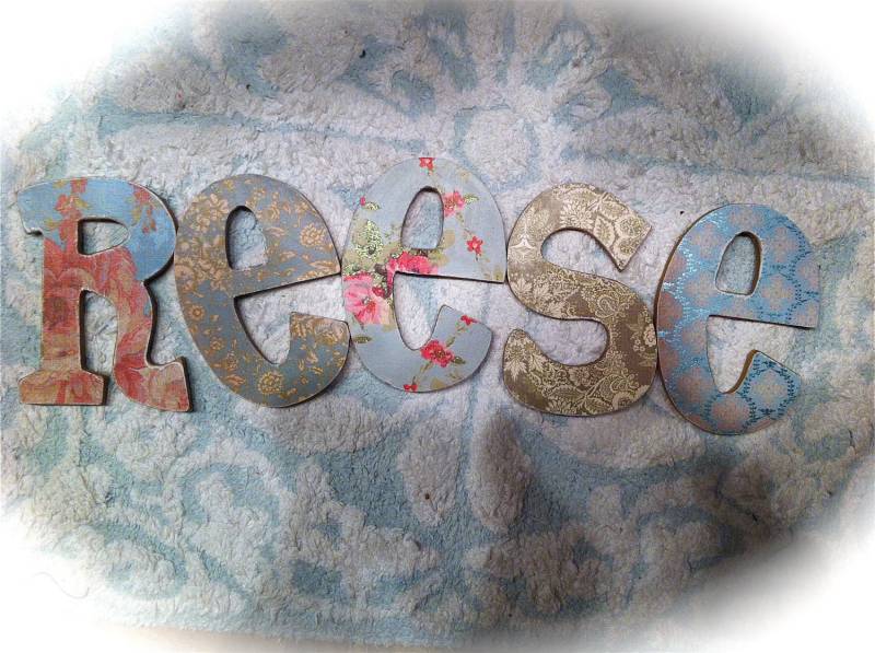 Personalisierte Holzbuchstaben Blumen Kinderzimmer Dekor, Foto Requisiten von Etsy - ChloesCouture