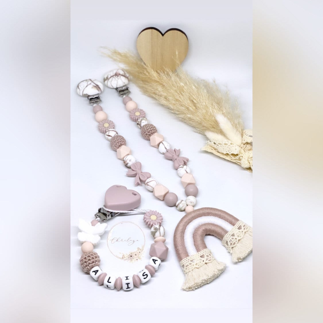 Schnullerkette Mit Name Kinderwagenkette Personalisiert Mädchen Makramee Regenbogen Schmetterling Flieder Schnullerkette Mit Name Kinderwagenkette Personalisiert Mädchen Makramee Regenbogen Schmetterling Flieder von Etsy - ChriluzaShop